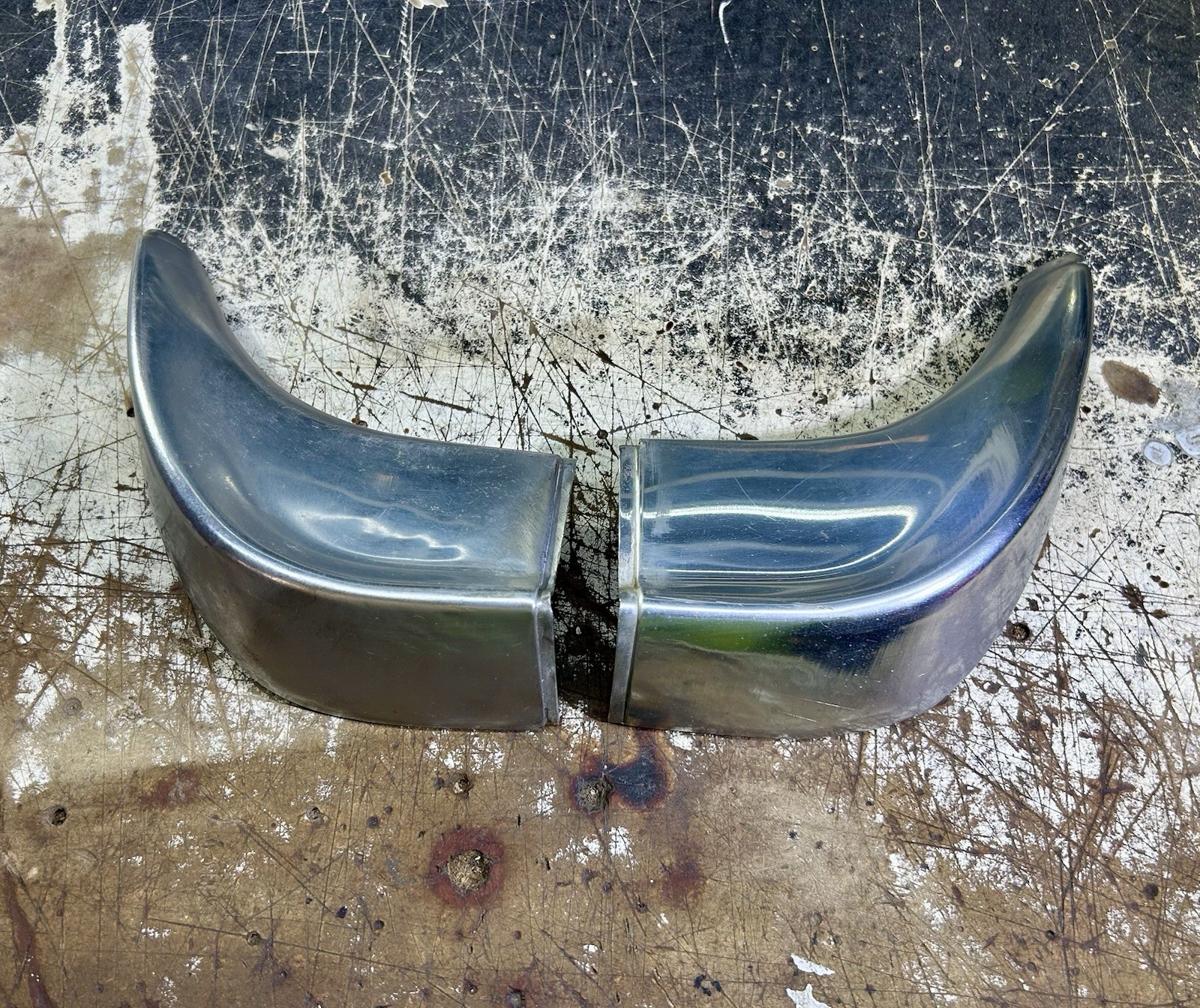 1955 - 1956 CHRYSLER “IMPERIAL” STAINLESS ROCKER TRIMS ( OEM USED SET ) A+ A+ A+ 1955 - 1956 CHRYSLER “IMPERIAL” STAINLESS ROCKER TRIMS ( OEM USED SET ) A+ A+ A+