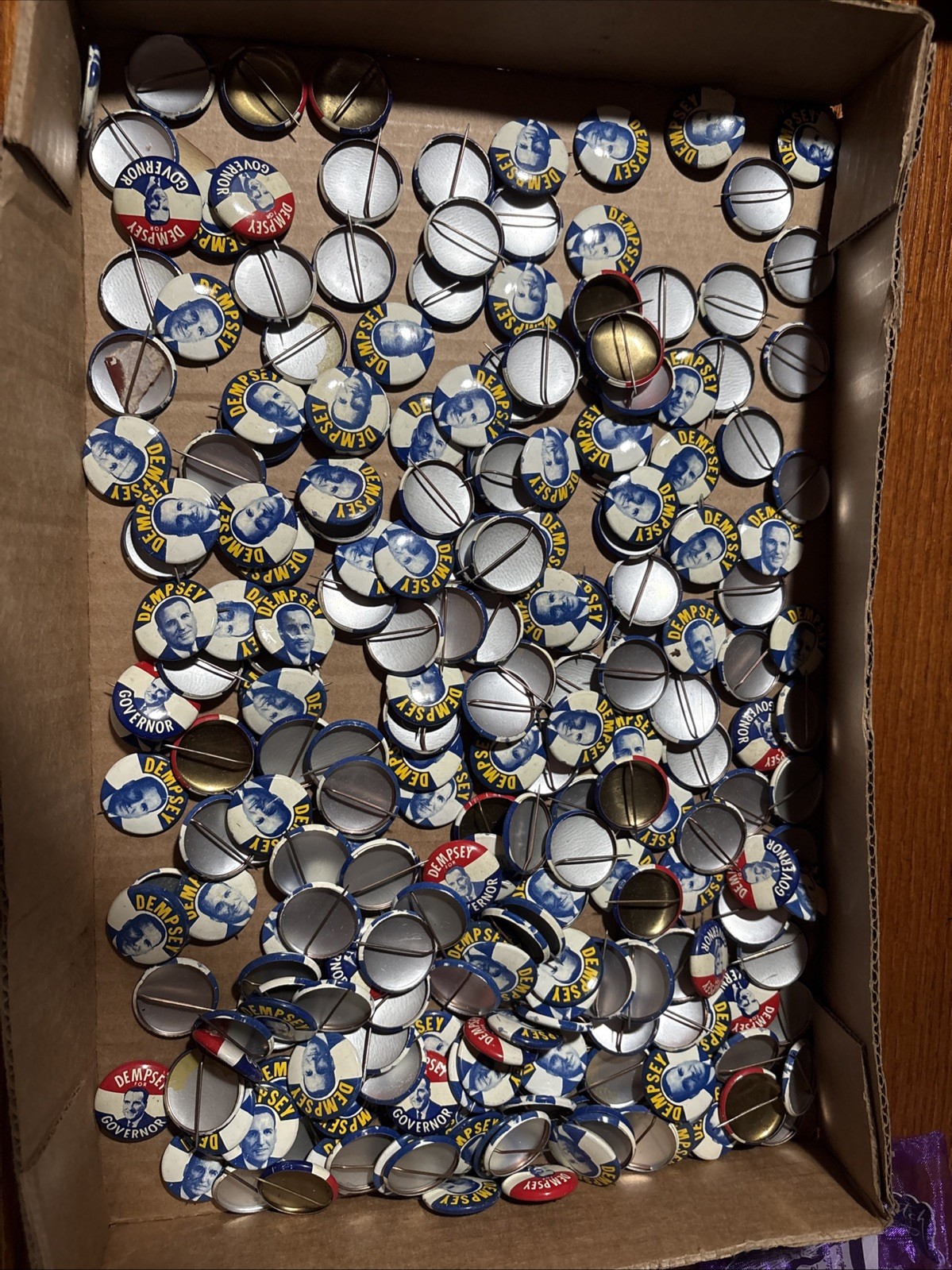 Lot of 200 + VTG 1960s Campaign Buttons CT Governor John Dempsey Connecticut Pin Lot of 200 + VTG 1960s Campaign Buttons CT Governor John Dempsey Connecticut Pin