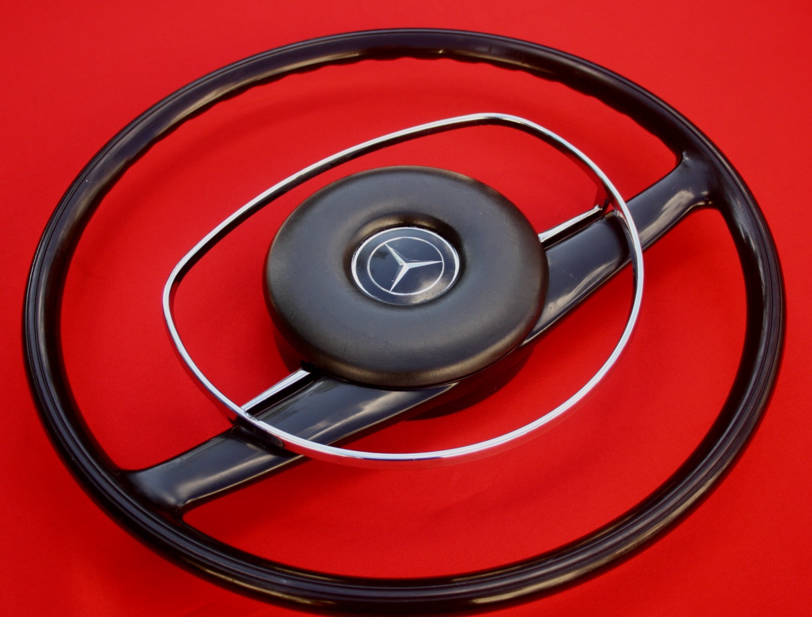 Authentic Mercedes W115 Steering Wheel