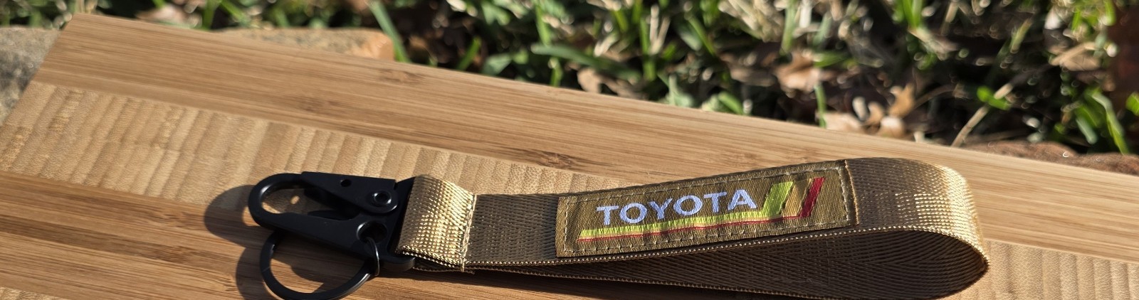 Vintage Retro Keychain/Lanyard Toyota Beige Vintage Retro Keychain/Lanyard Toyota Beige