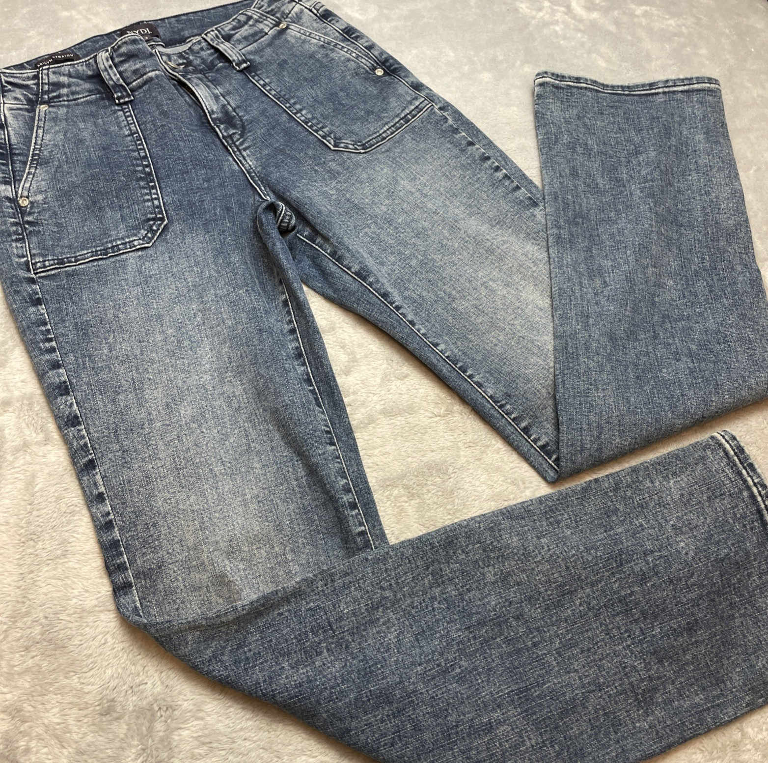 NYDJ Not Your Daughters Womens Marilyn Straight Jeans Size 4 Blue Patch Pockets NYDJ Not Your Daughters Womens Marilyn Straight Jeans Size 4 Blue Patch Pockets