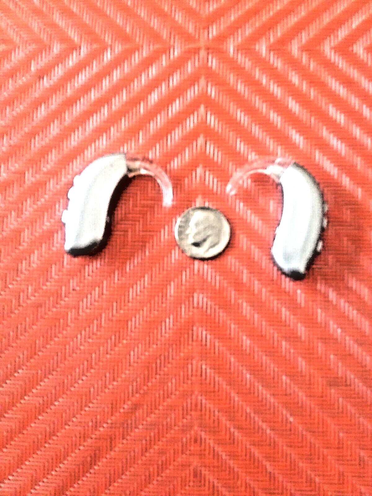PAIR PROGRAMMABLE BEHIND THE EAR DIGITAL HEARING AID PROFOUND LOSS PAIR PROGRAMMABLE BEHIND THE EAR DIGITAL HEARING AID PROFOUND LOSS
