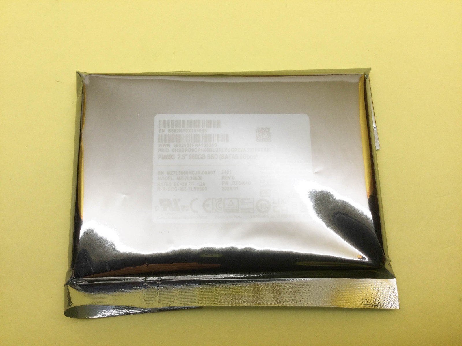 Samsung PM893 960GB SATA III 6Gbps 2.5