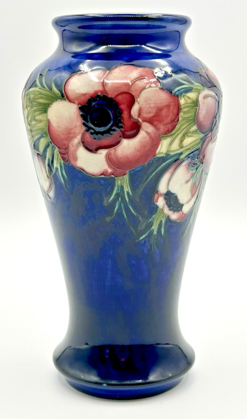 MOORCROFT POTTERY \