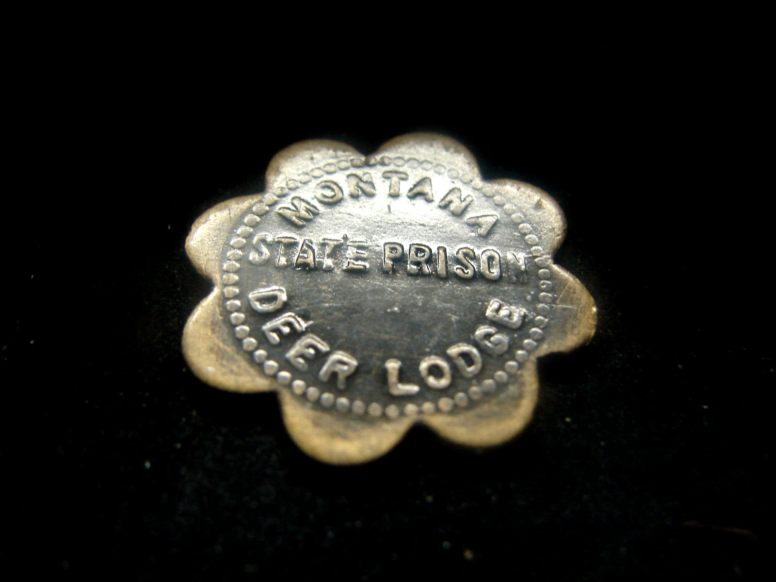 DEERLODGE MONTANA BRONZE PRISONETOKEN 15/16 DIAMETER , HISTORICAL, MISSOULA DEERLODGE MONTANA BRONZE PRISONETOKEN 15/16 DIAMETER , HISTORICAL, MISSOULA