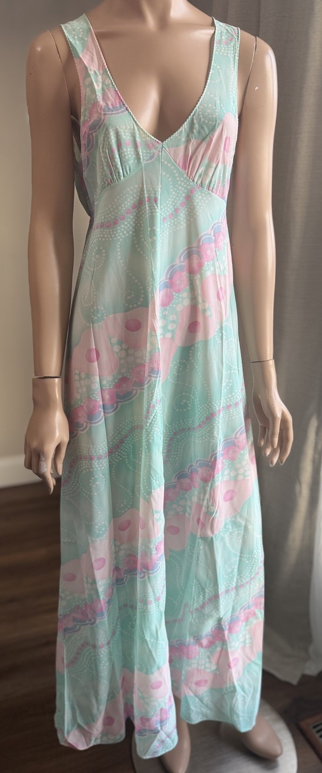 Vintage Barad Maxi Lounge Dress Small 70s Pastel Floral Nylon Sleepwear Negligee