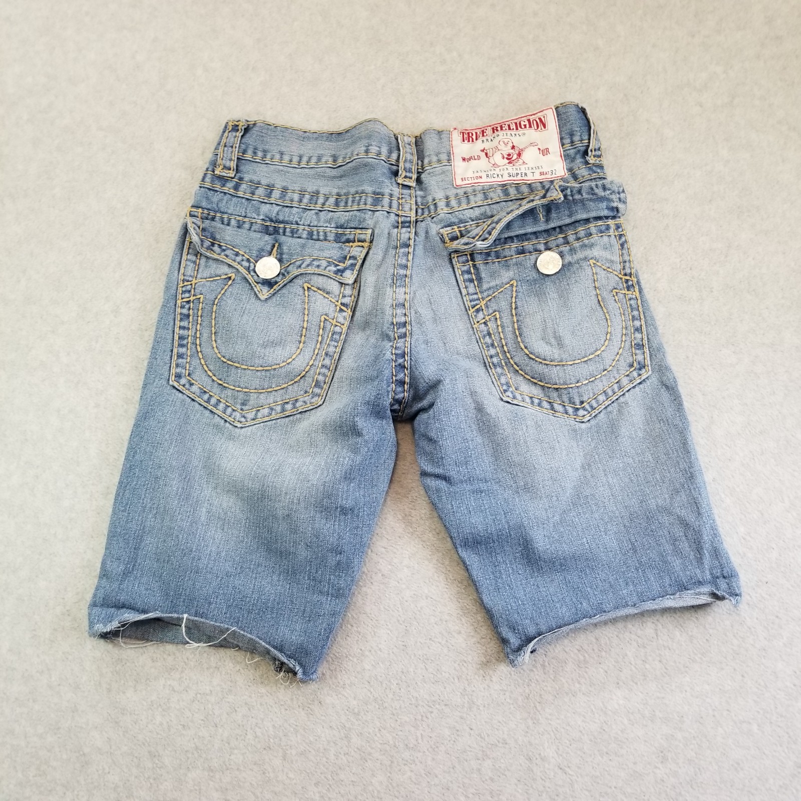 VTG True Religion Shorts Mens 32 Blue Ricky Super T Denim Cut Off USA Y2K VTG True Religion Shorts Mens 32 Blue Ricky Super T Denim Cut Off USA Y2K