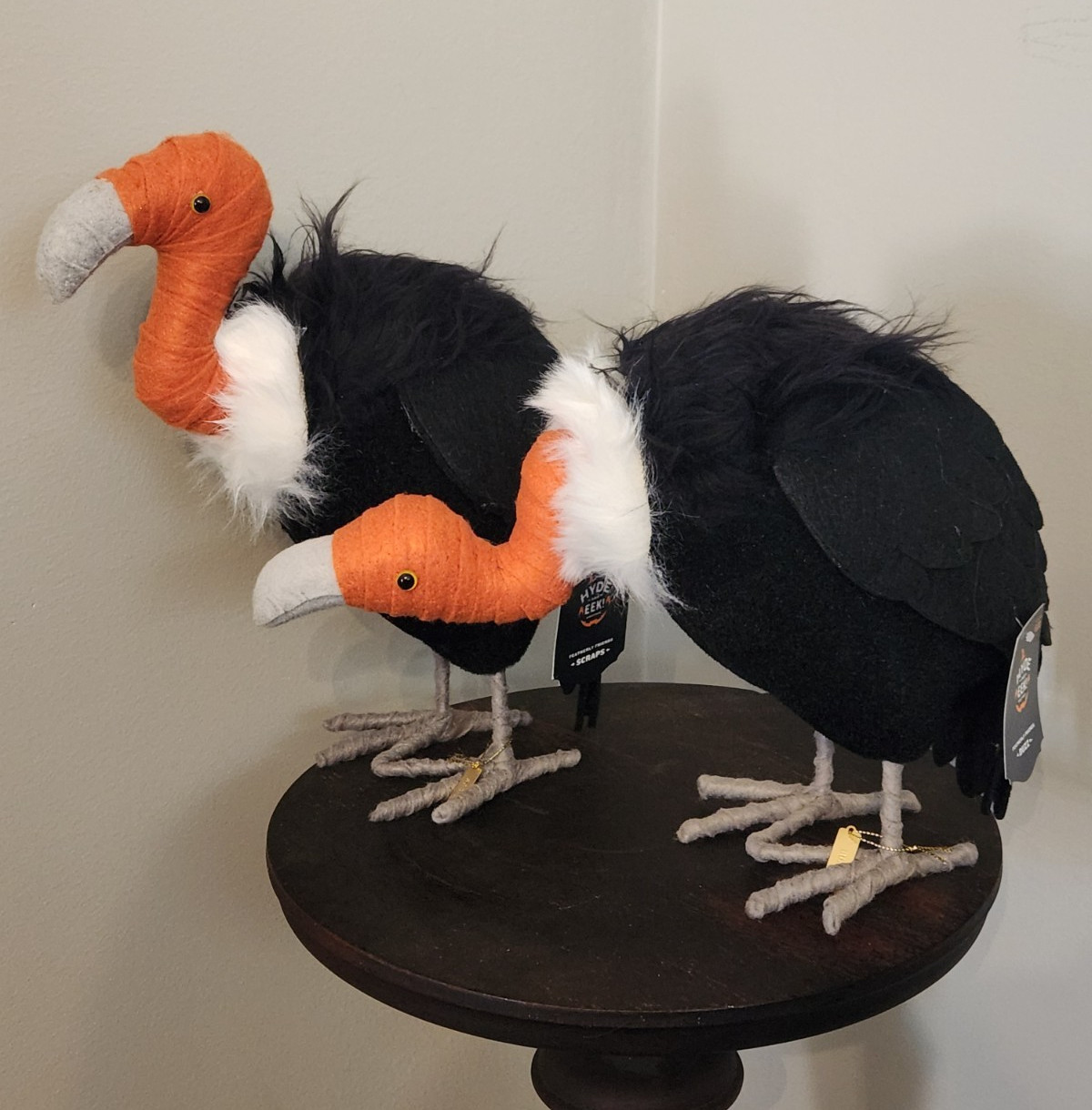 2018 Target Hyde & Eek Vultures Scraps & Buzz Featherly Friends w/TAGS Halloween 2018 Target Hyde & Eek Vultures Scraps & Buzz Featherly Friends w/TAGS Halloween