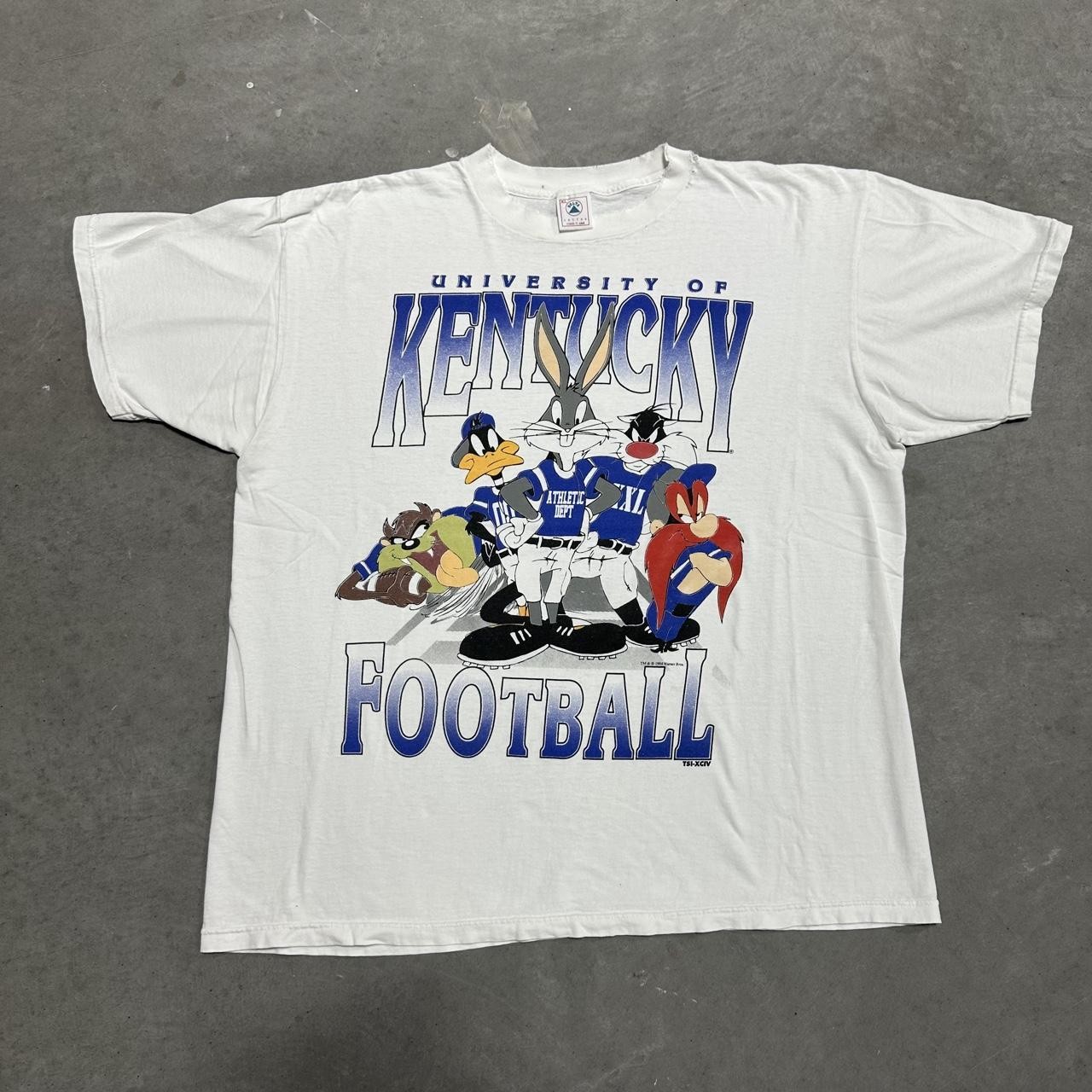 90s Vtg Kentucky Wildcats University Looney Tunes Football Retro T shirt HN7659