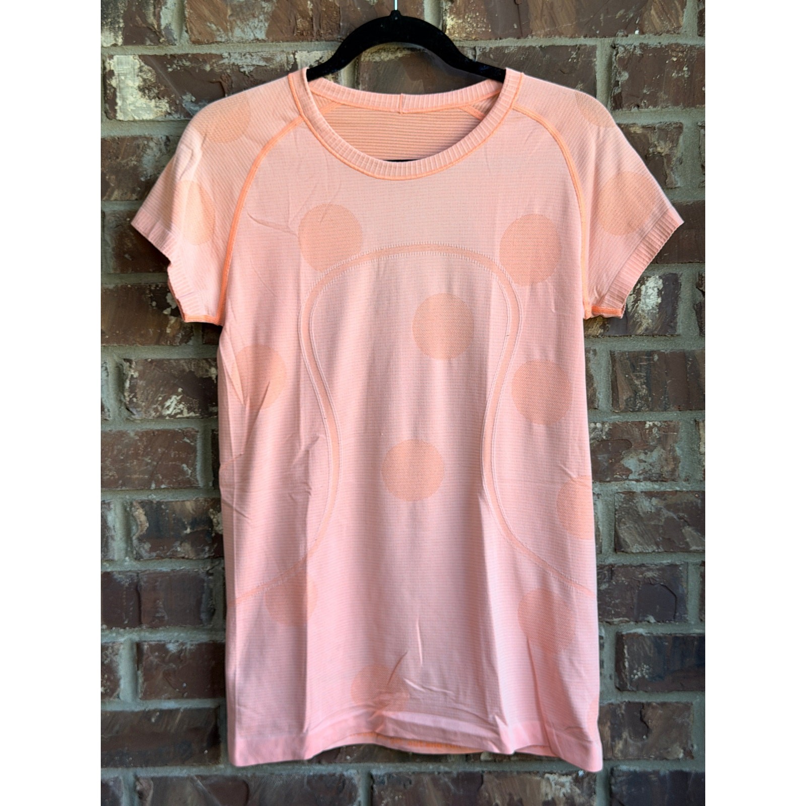 Lululemon Women\'s Swiftly Tech Short Sleeve Shirt Pink Orange Size 10
