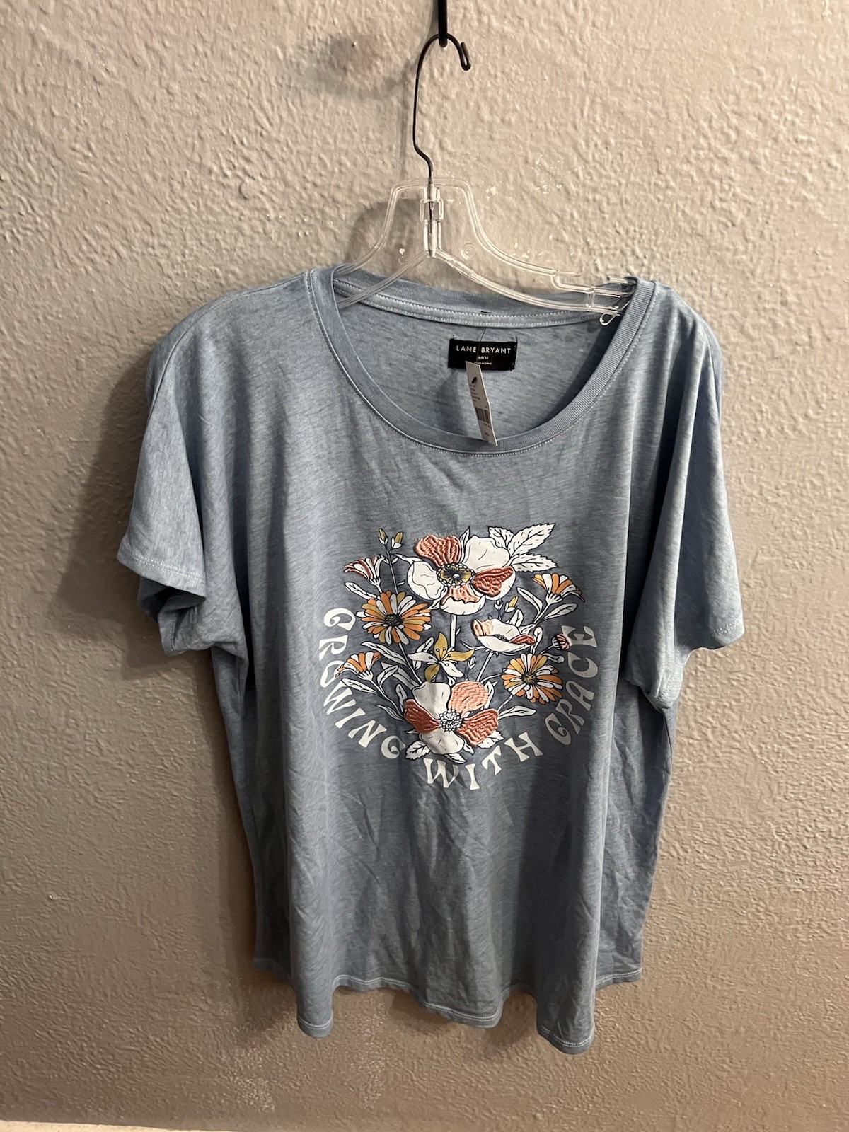 Lane Bryant T Shirt Women Size 14/16 Blue Floral embroidered