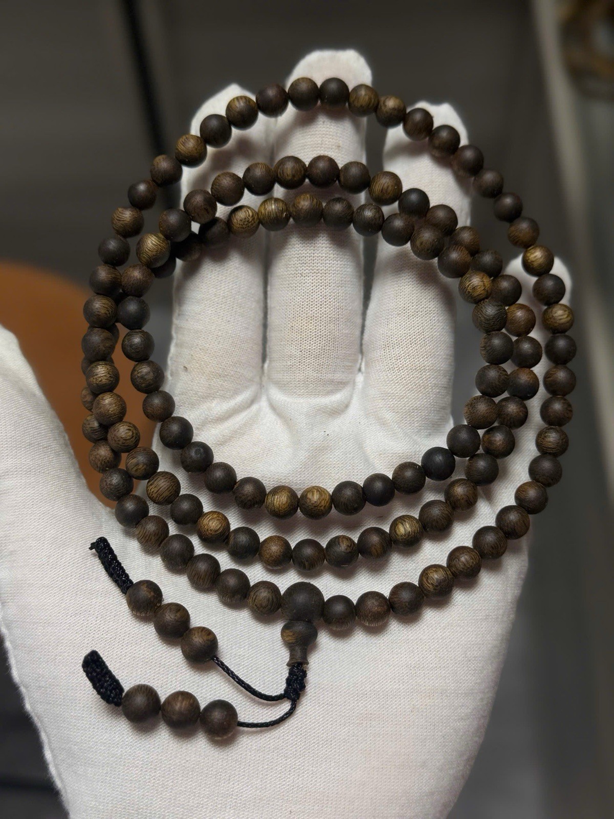 Natural Agarwood Bracelet 108 Beads, 6mm Mala Kynam Agarwood, Strong Scents Natural Agarwood Bracelet 108 Beads, 6mm Mala Kynam Agarwood, Strong Scents