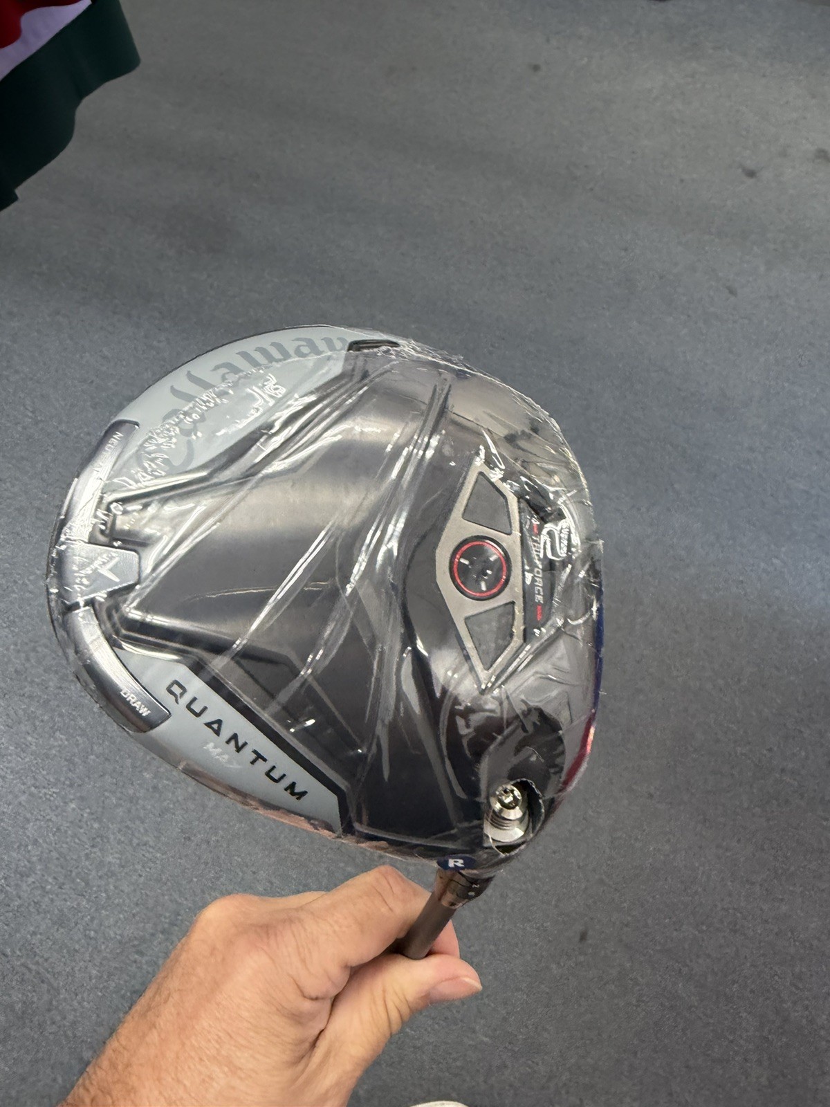 Callaway Quantum Max Driver 10.5° Denali Frost Silver 50g 5.5 Regular +HC  NEW
