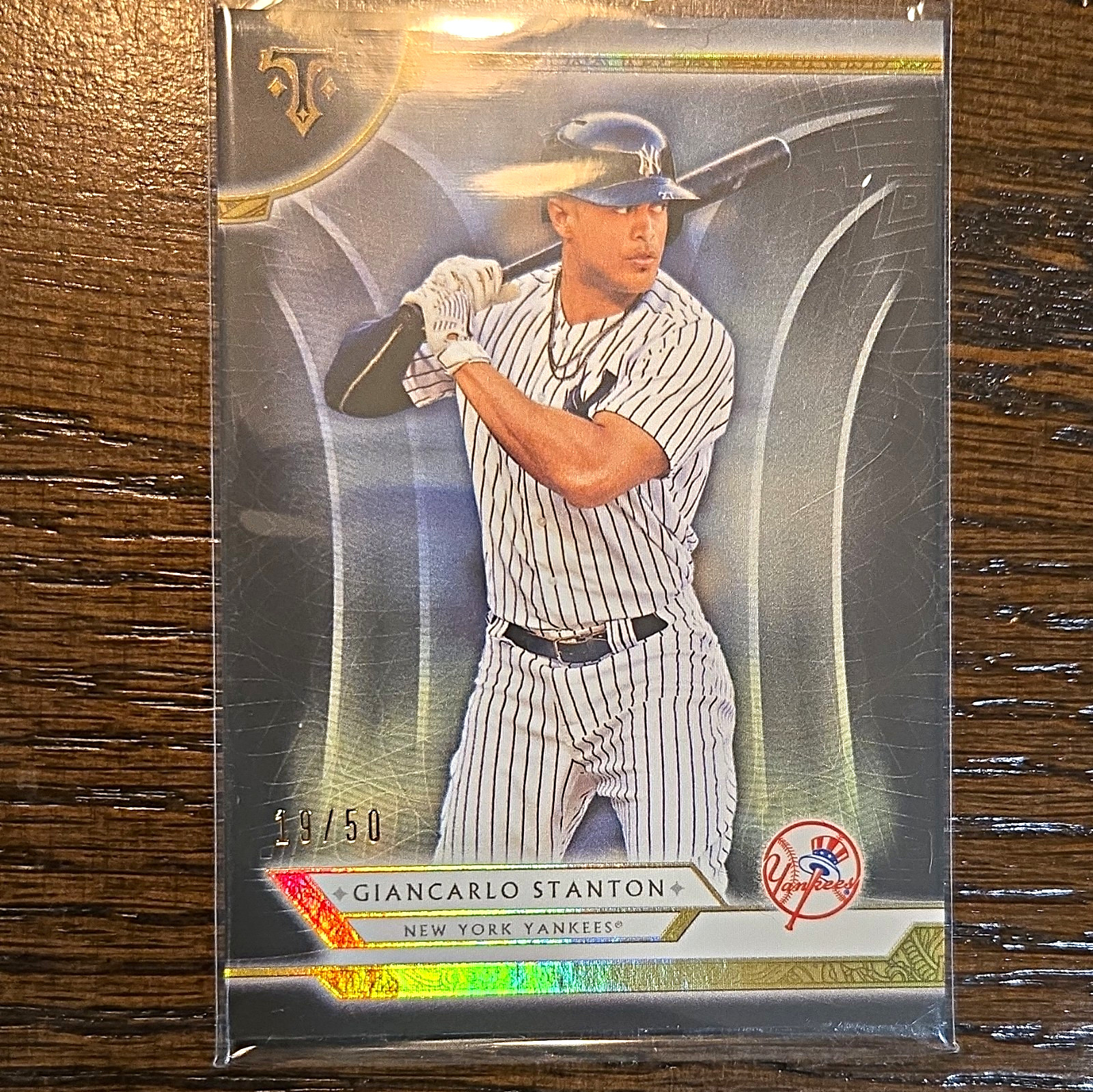 Topps Triple Threads 2018 Giancarlo Stanton #19 Yankees Onyx 19/50 Topps Triple Threads 2018 Giancarlo Stanton #19 Yankees Onyx 19/50