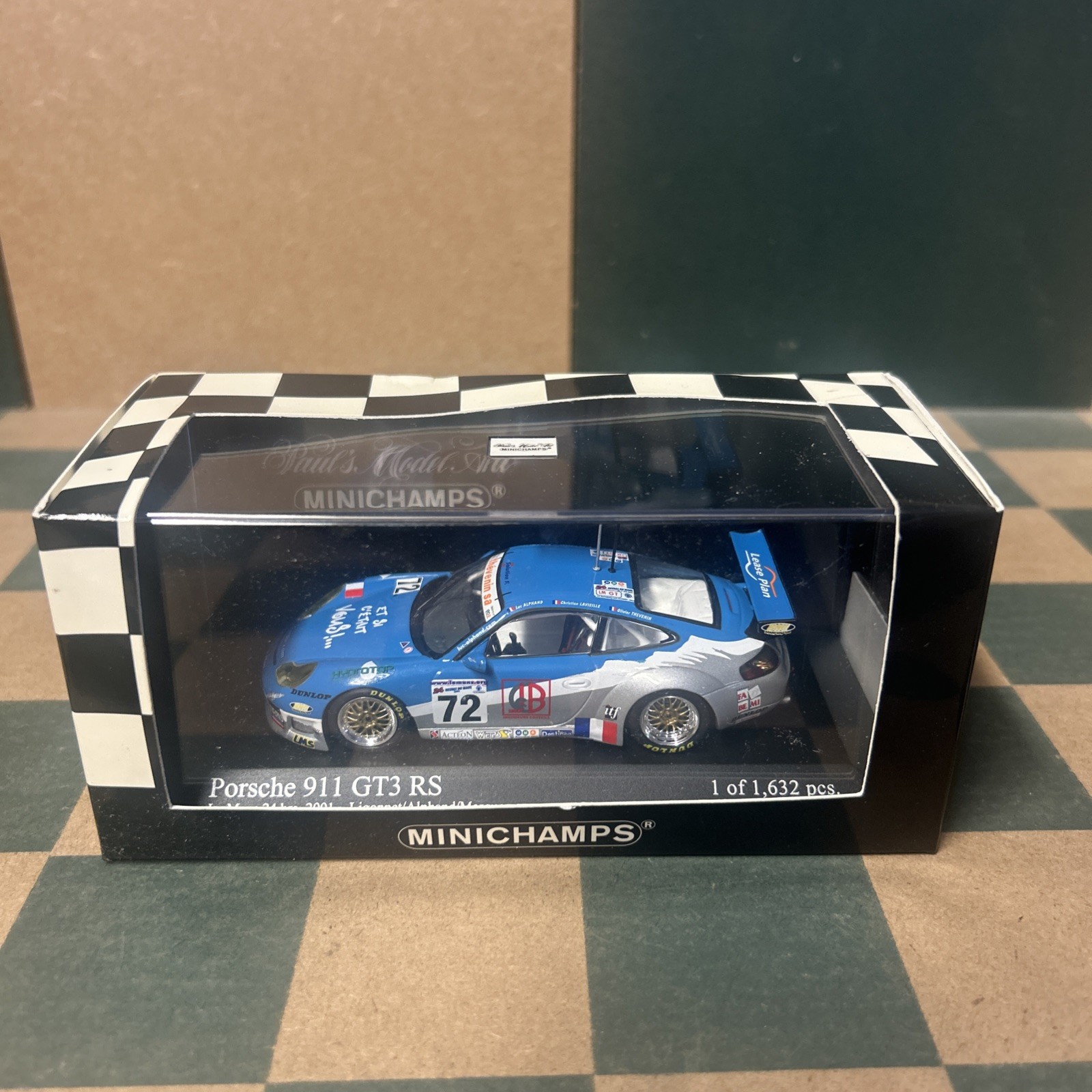 Minichamps Porsche 911 GT3-RS #72 - Alphand/Thevenin - 24th Le Mans 2002 - 1/43 Minichamps Porsche 911 GT3-RS #72 - Alphand/Thevenin - 24th Le Mans 2002 - 1/43