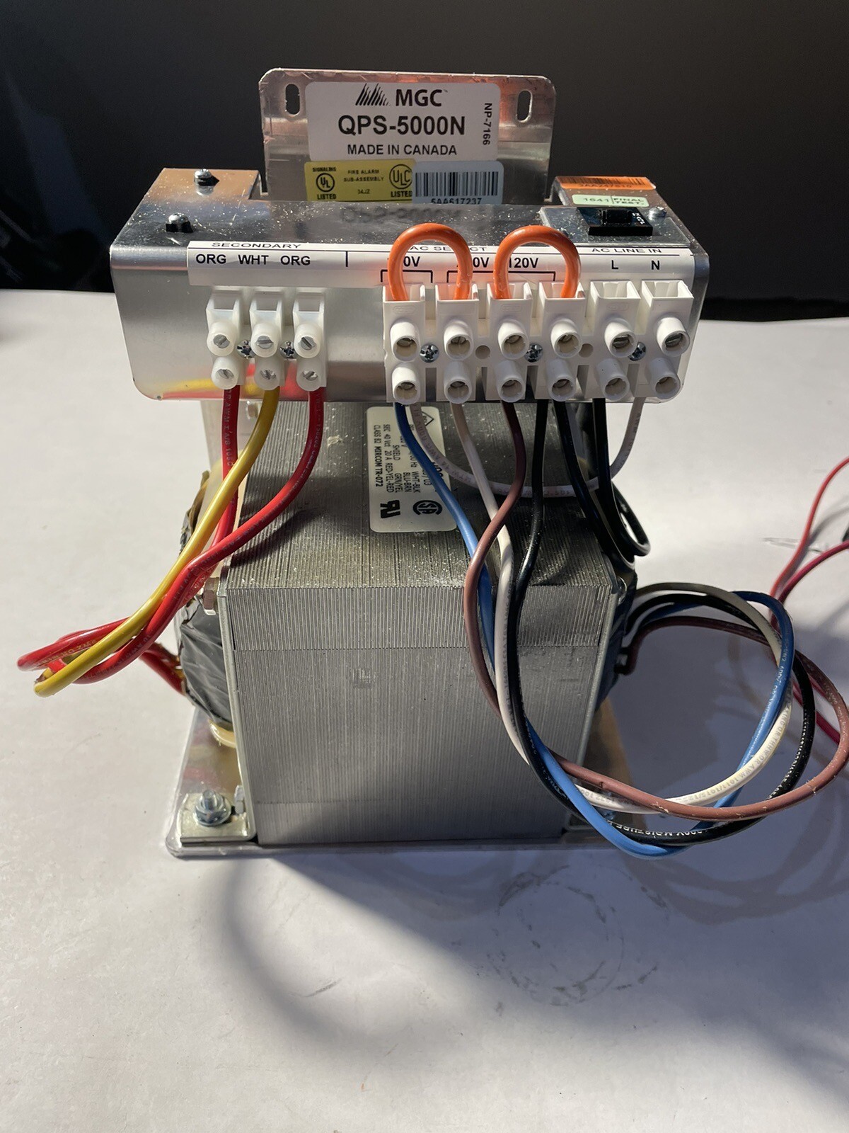 MIRCOM MGC QPS-5000N / QPS5000N Audio Power Supply New In Box MIRCOM MGC QPS-5000N / QPS5000N Audio Power Supply New In Box