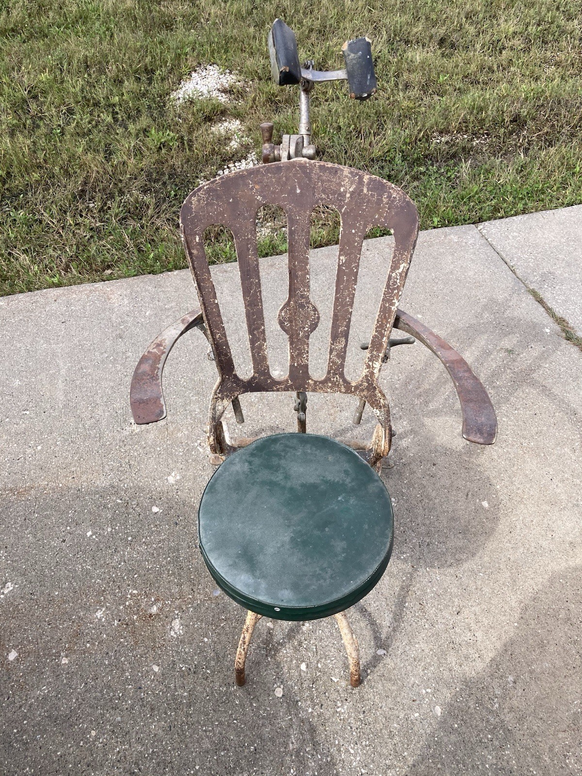 Antique Chair - Late 1800s Medical/Dental Antique Chair - Late 1800s Medical/Dental