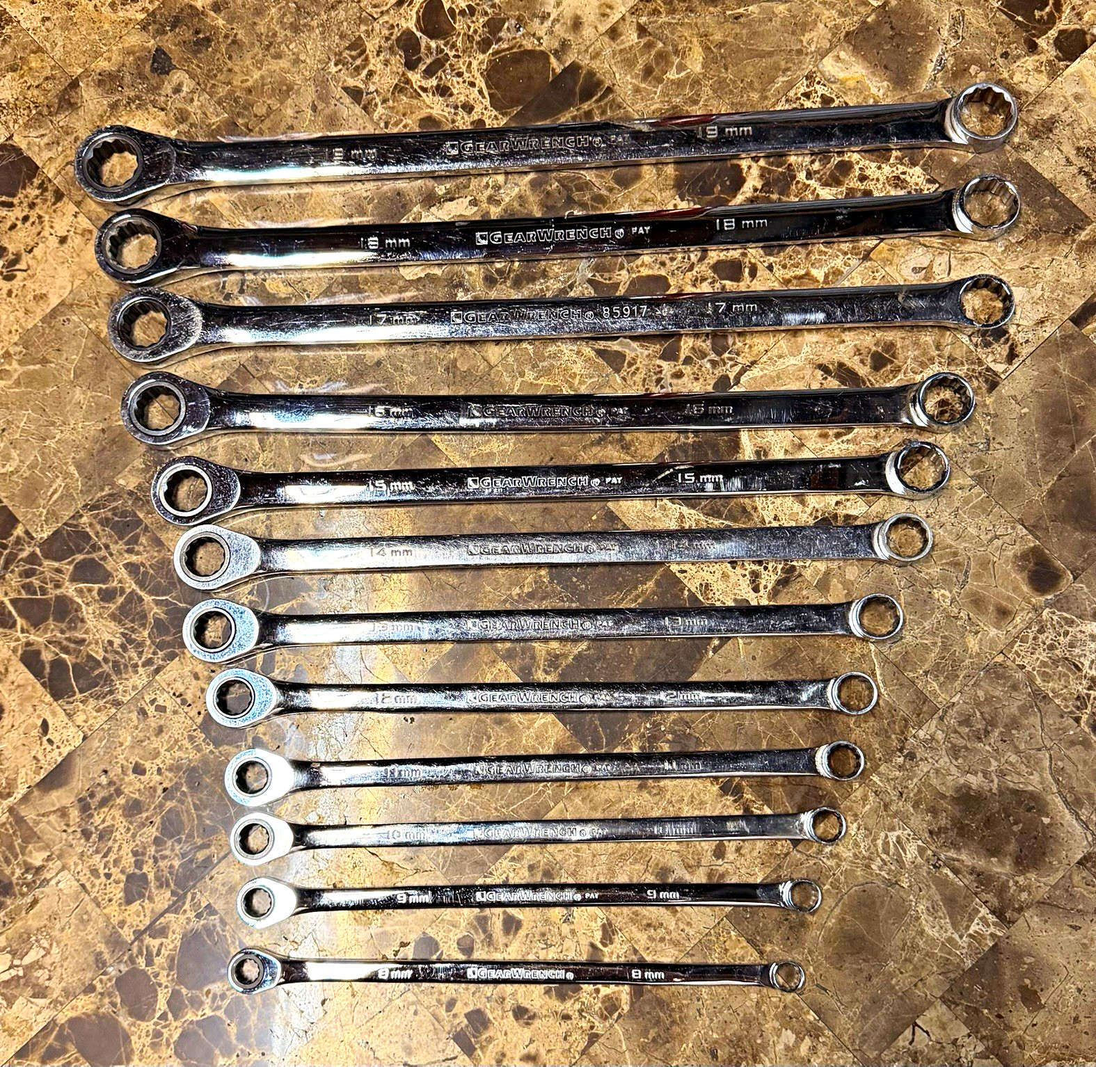 Gearwrench XL 85988 Metric 12 Piece Double Box Ratcheting Wrench Set 8-19mm Gearwrench XL 85988 Metric 12 Piece Double Box Ratcheting Wrench Set 8-19mm