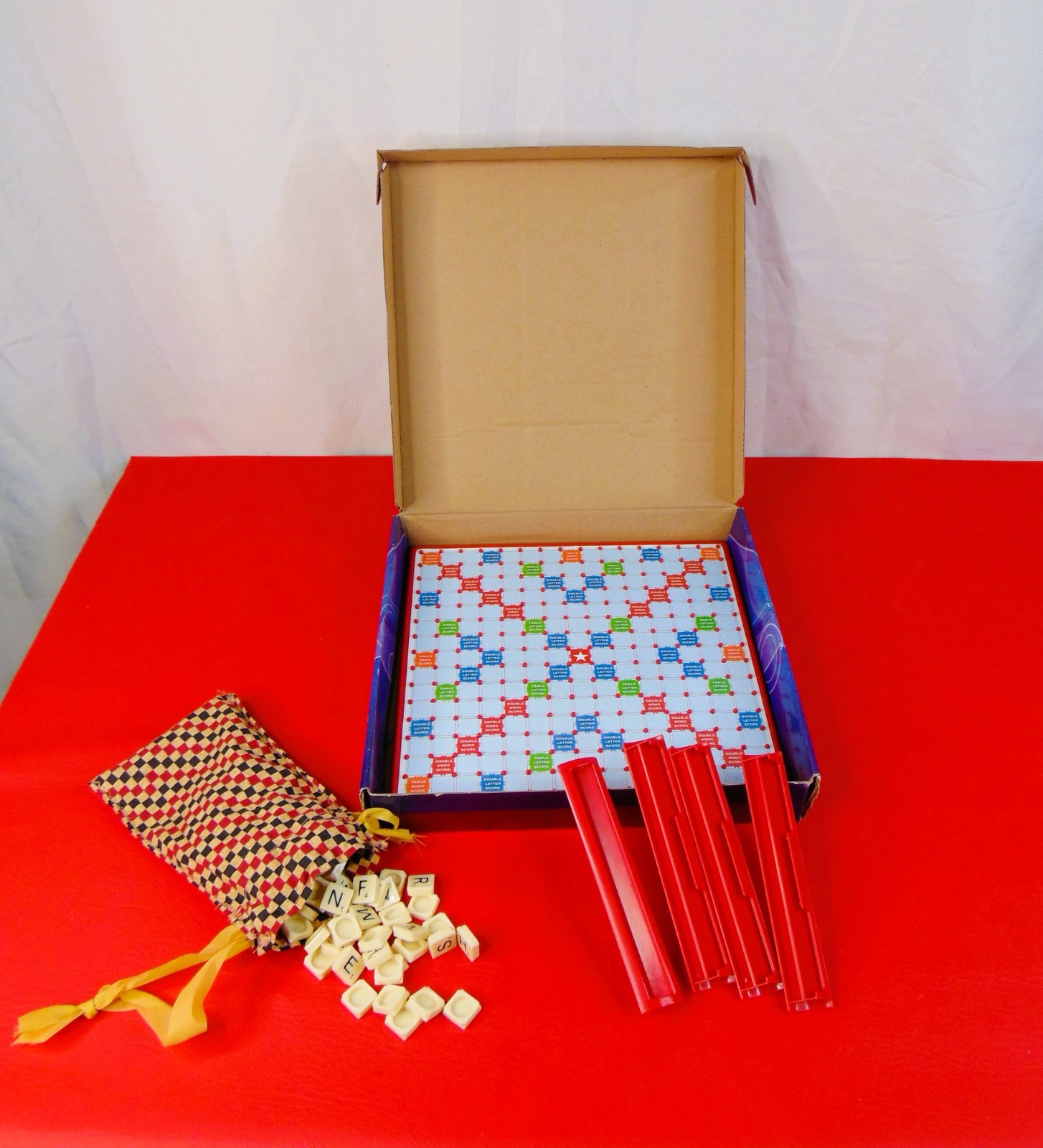 Scrabble Tile Lock Classic Crossword Game Hasbro 2011 Complete Scrabble Tile Lock Classic Crossword Game Hasbro 2011 Complete