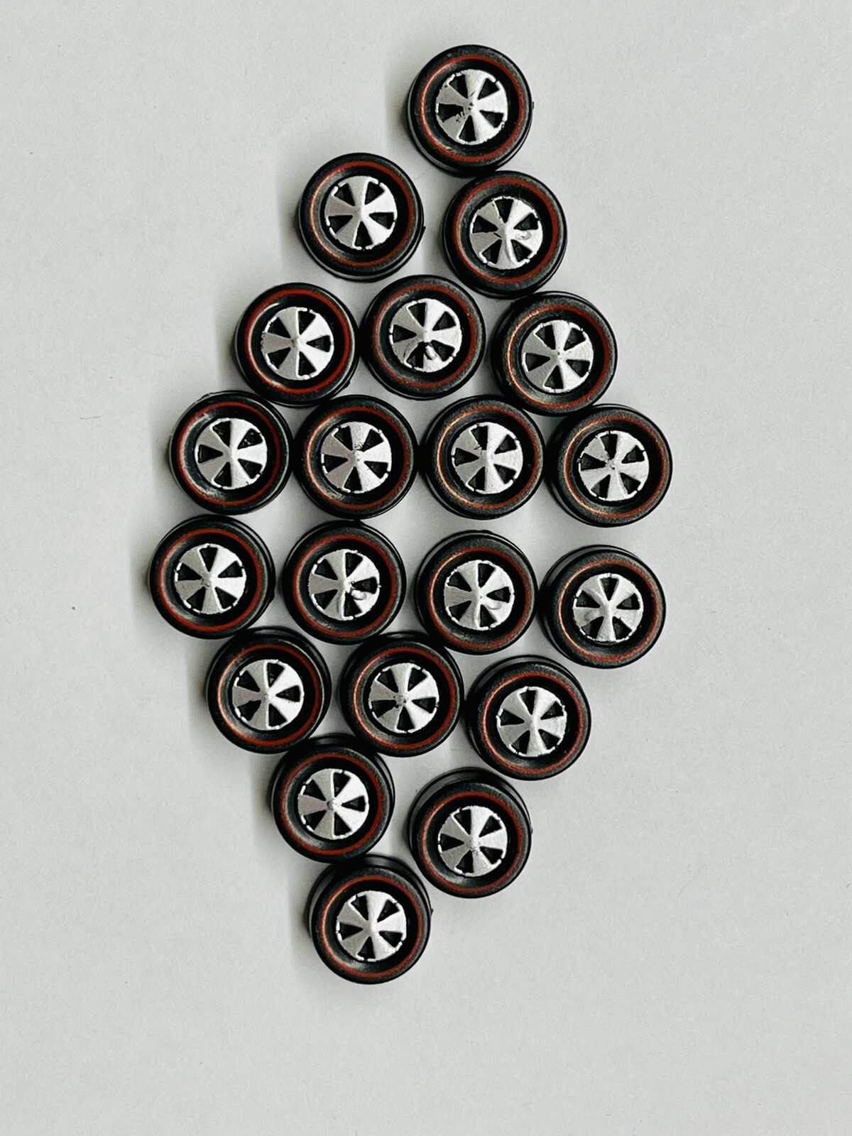 Hot Wheels Redline (20 MEDIUM REDLINE BEARING WHEELS) SILVER WHEELS #2