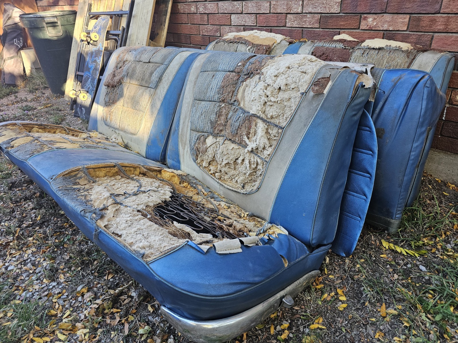 1959-1960 Oldsmobile 88 Two-Door Bubble Top Front & Rear Seat Set Gm