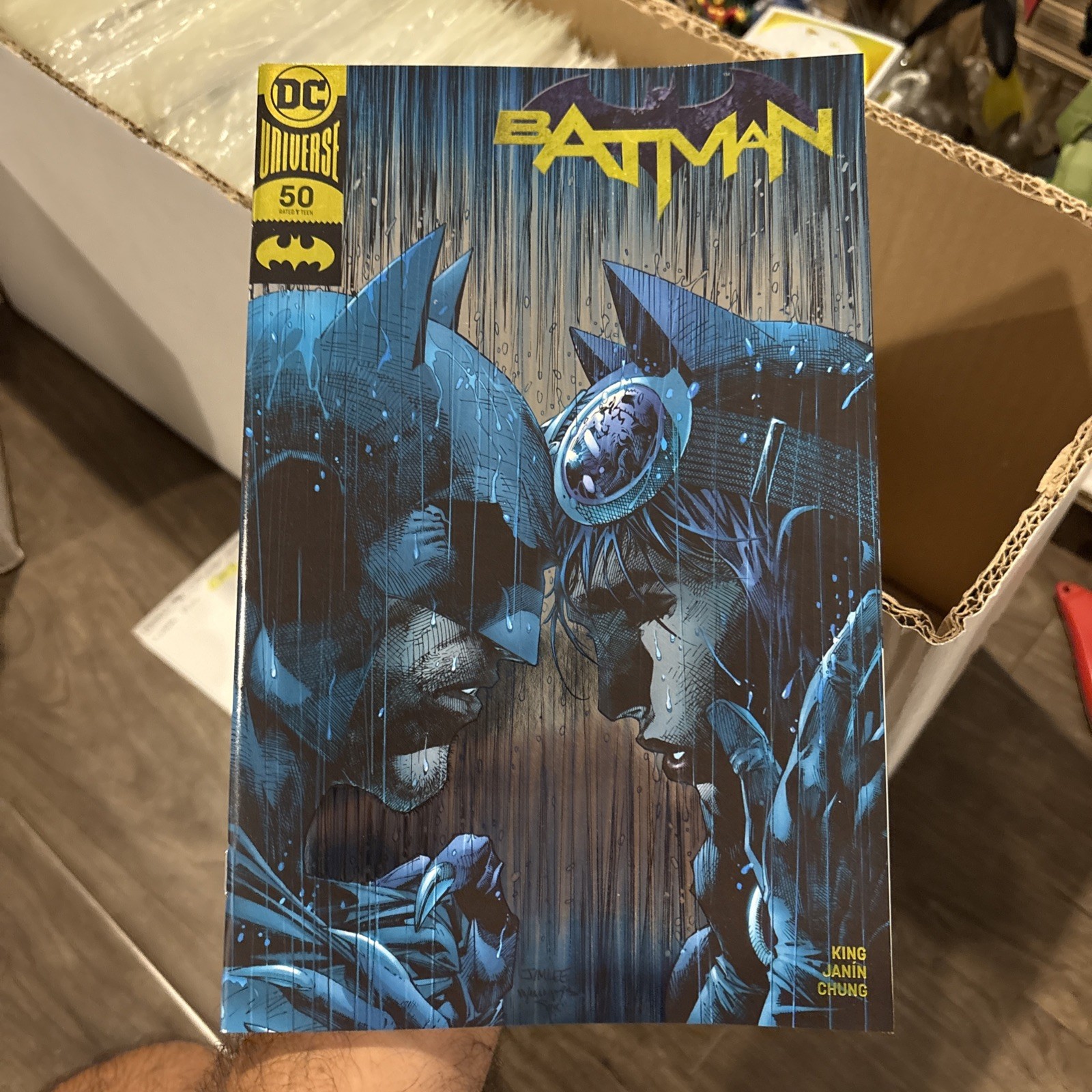 Batman #50 Gold Foil Boutique Jim Lee Variant DC Comics Batman #50 Gold Foil Boutique Jim Lee Variant DC Comics