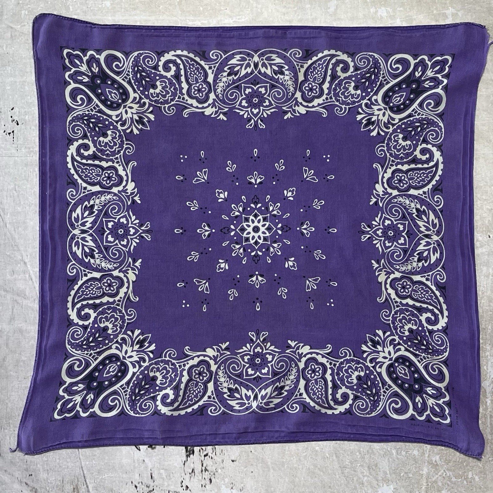 Vintage 100% Cotton Purple Bandana RN 14193 Made In USA Western Paisley Vintage 100% Cotton Purple Bandana RN 14193 Made In USA Western Paisley