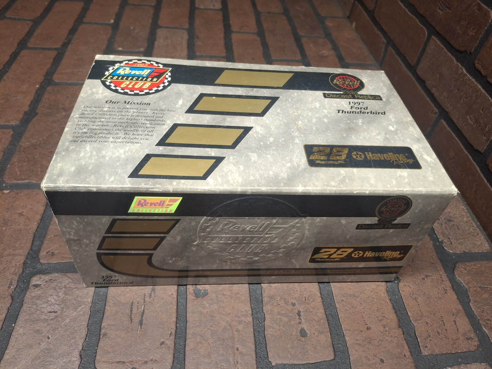 1997 - Revell Irvan #28 Havoline Ford T-Bird 1:24 Scale Die Cast COA 1997 - Revell Irvan #28 Havoline Ford T-Bird 1:24 Scale Die Cast COA