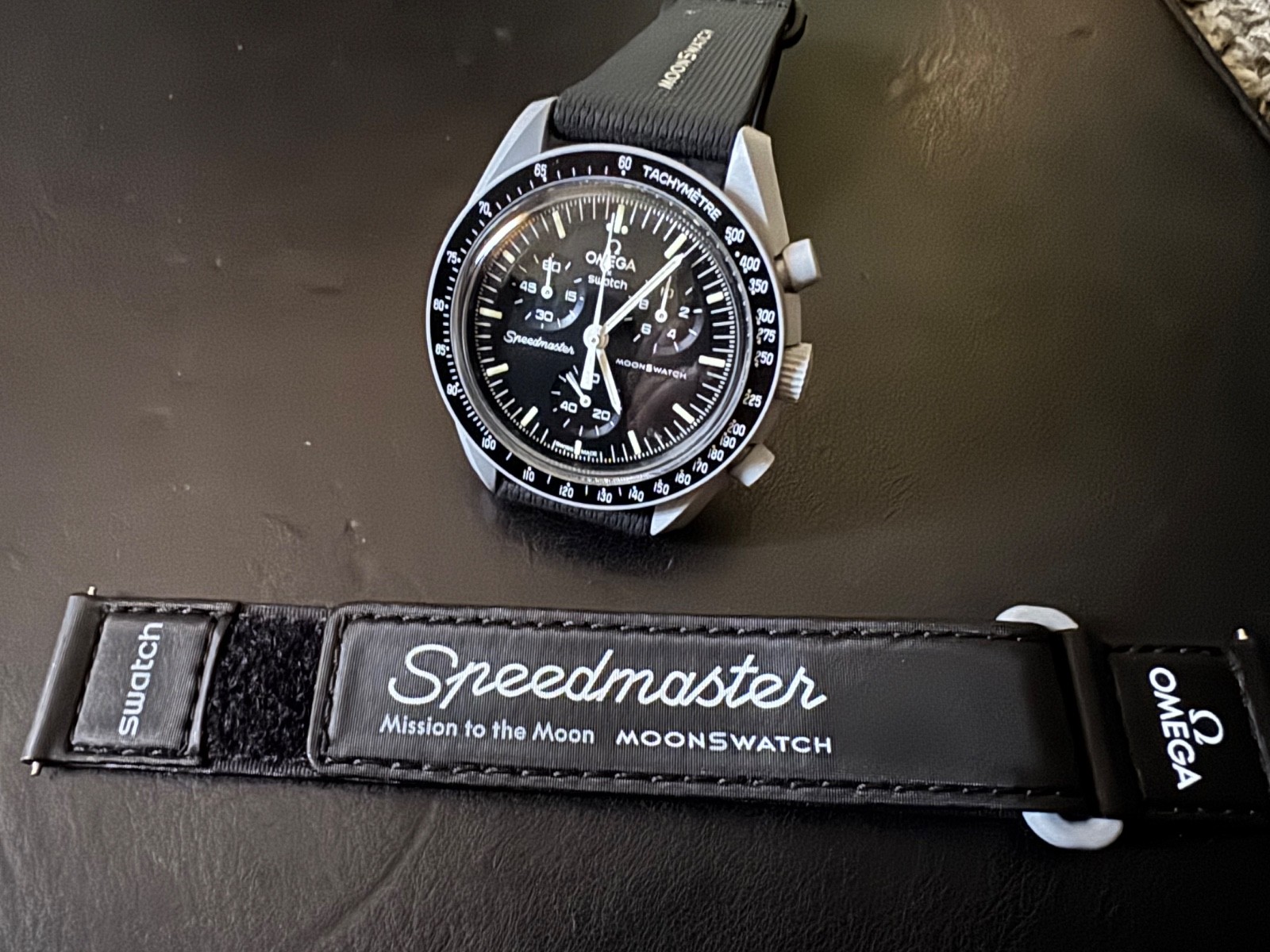 *OMEGA X SWATCH MoonSwatch Mission To The Moon MINT *OMEGA X SWATCH MoonSwatch Mission To The Moon MINT