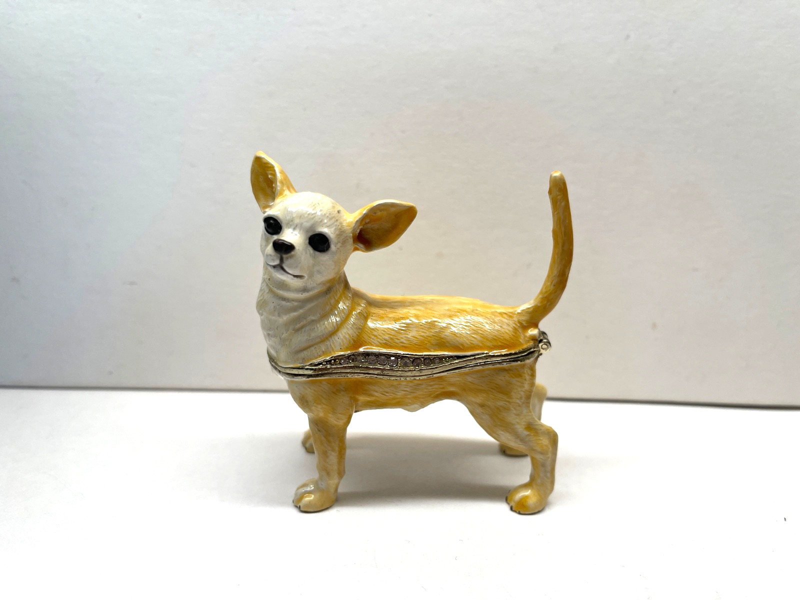 Jere Bejeweled Chihuahua Enamel Trinket Box 3” Jere Bejeweled Chihuahua Enamel Trinket Box 3”