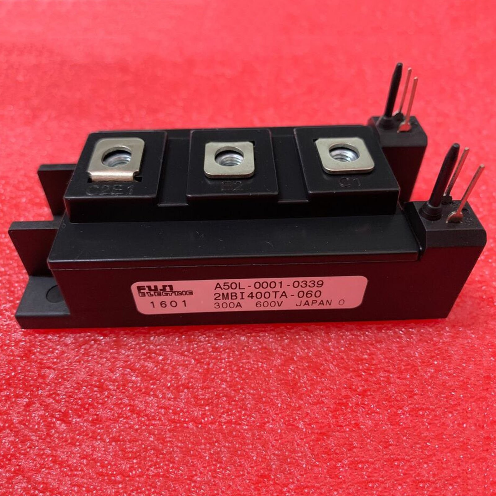 One NEW power supply module For FUJI 2MBI400TA-060 A50L-0001-0339