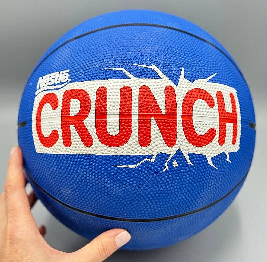 Rare Spalding NBA Official Outdoor Promo Basketball – Blue – Nestlé Crunch Rare Spalding NBA Official Outdoor Promo Basketball – Blue – Nestlé Crunch