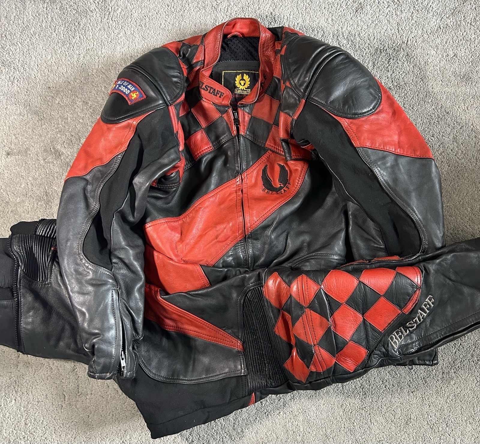 VTG Belstaff Motor Cycle Suit Chest 40 W32 L26 Red Black 2000s Isle Of White