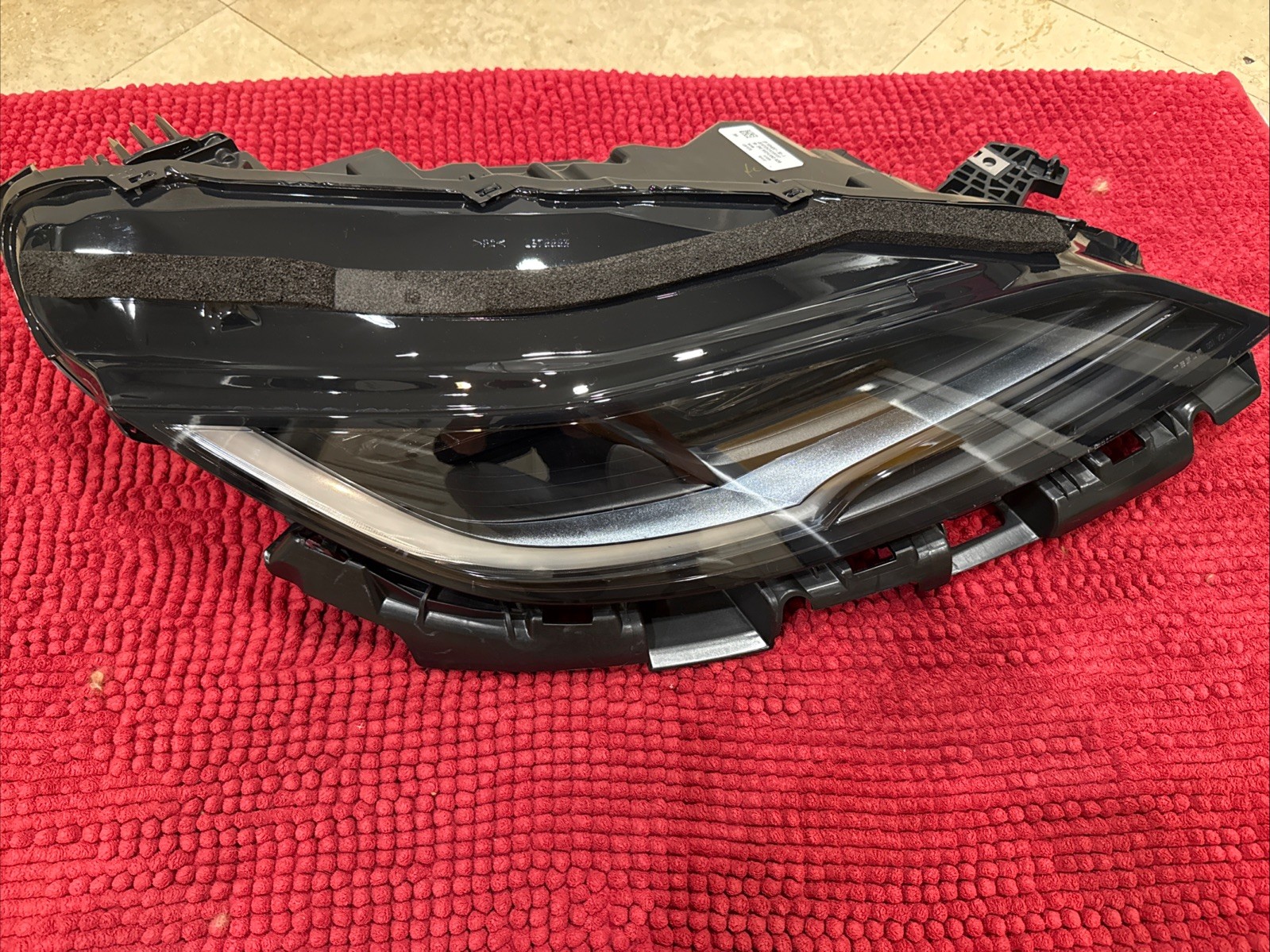 Genuine 2024-2026 OEM Tesla Model 3 Highland Right Headlight OEM COMPLETE 