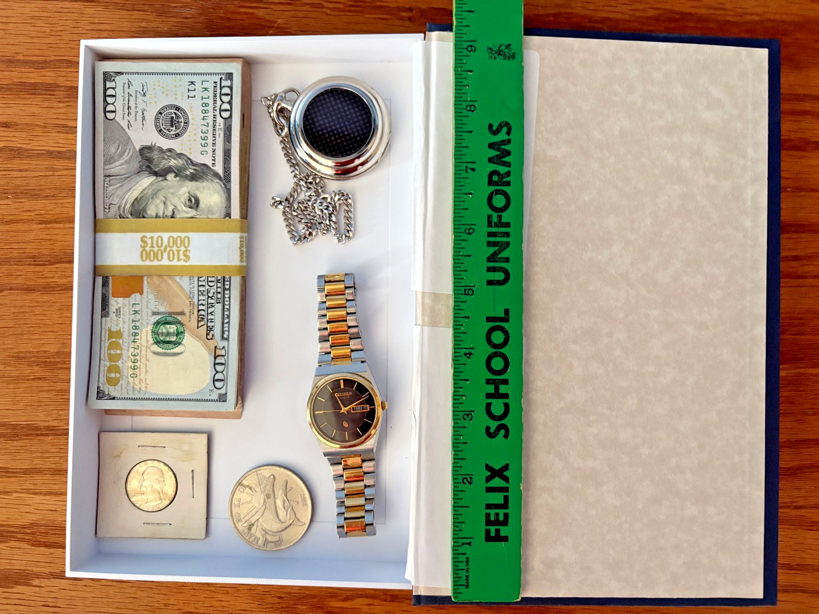 Large Hollow Book Safe Hidden Compartment HIDE Jewelry Valuables Cash Gold Money