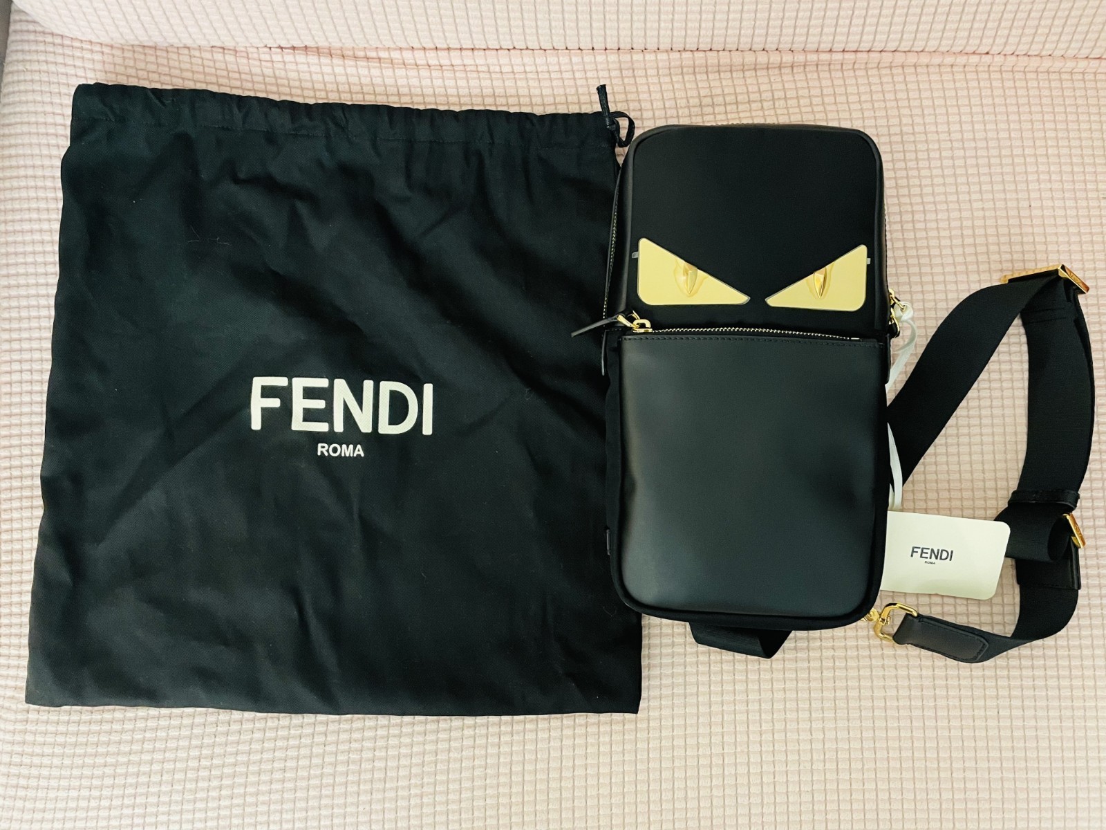 Fendi Monster Men\'s Crossbody Bag Black Gold Red Zipper, Brand New with Tag. Fendi Monster Men\'s Crossbody Bag Black Gold Red Zipper, Brand New with Tag.