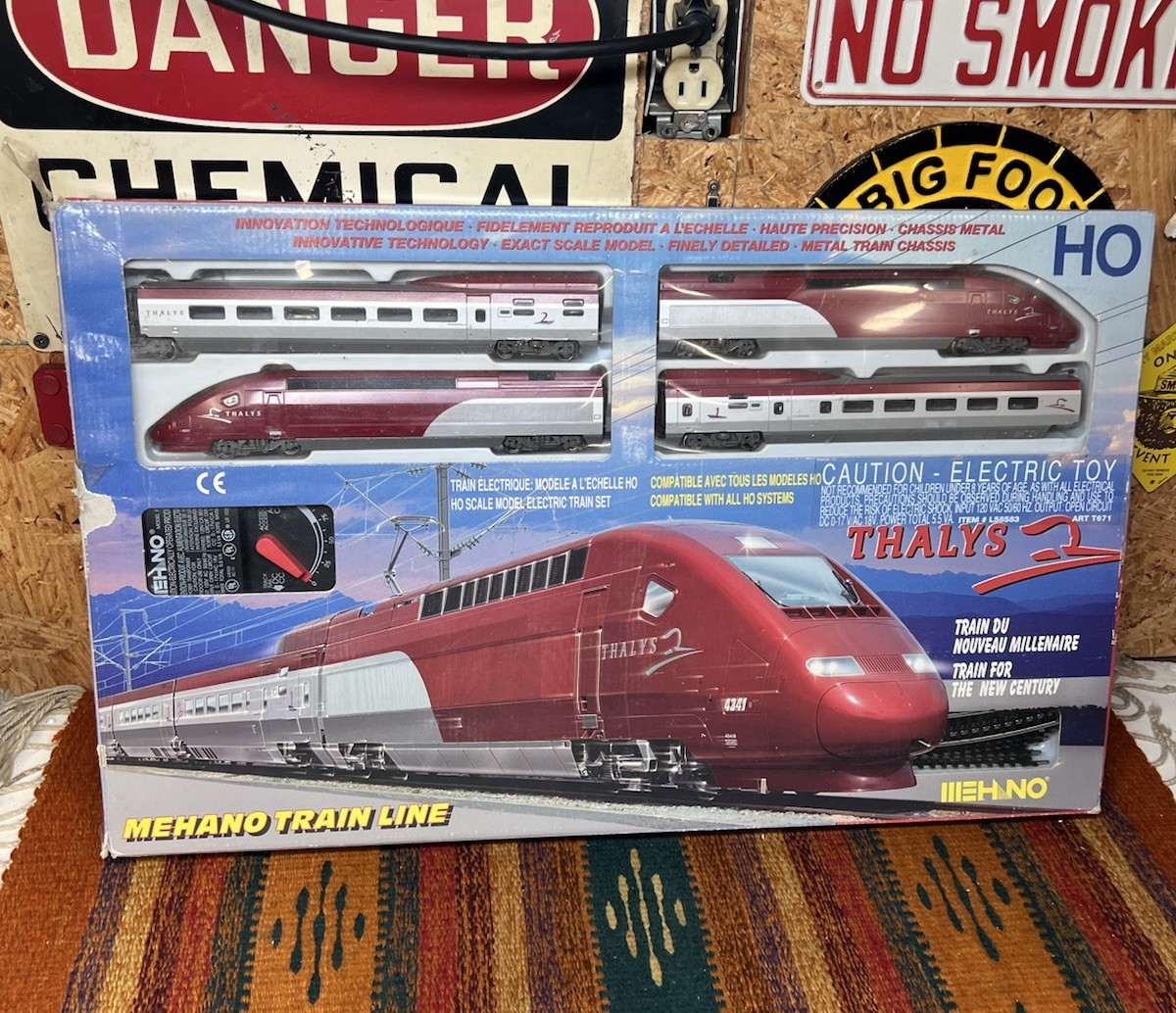 Mehano HO Scale THALYS High-Speed Electric Train Set Complete in Box (read) Mehano HO Scale THALYS High-Speed Electric Train Set Complete in Box (read)