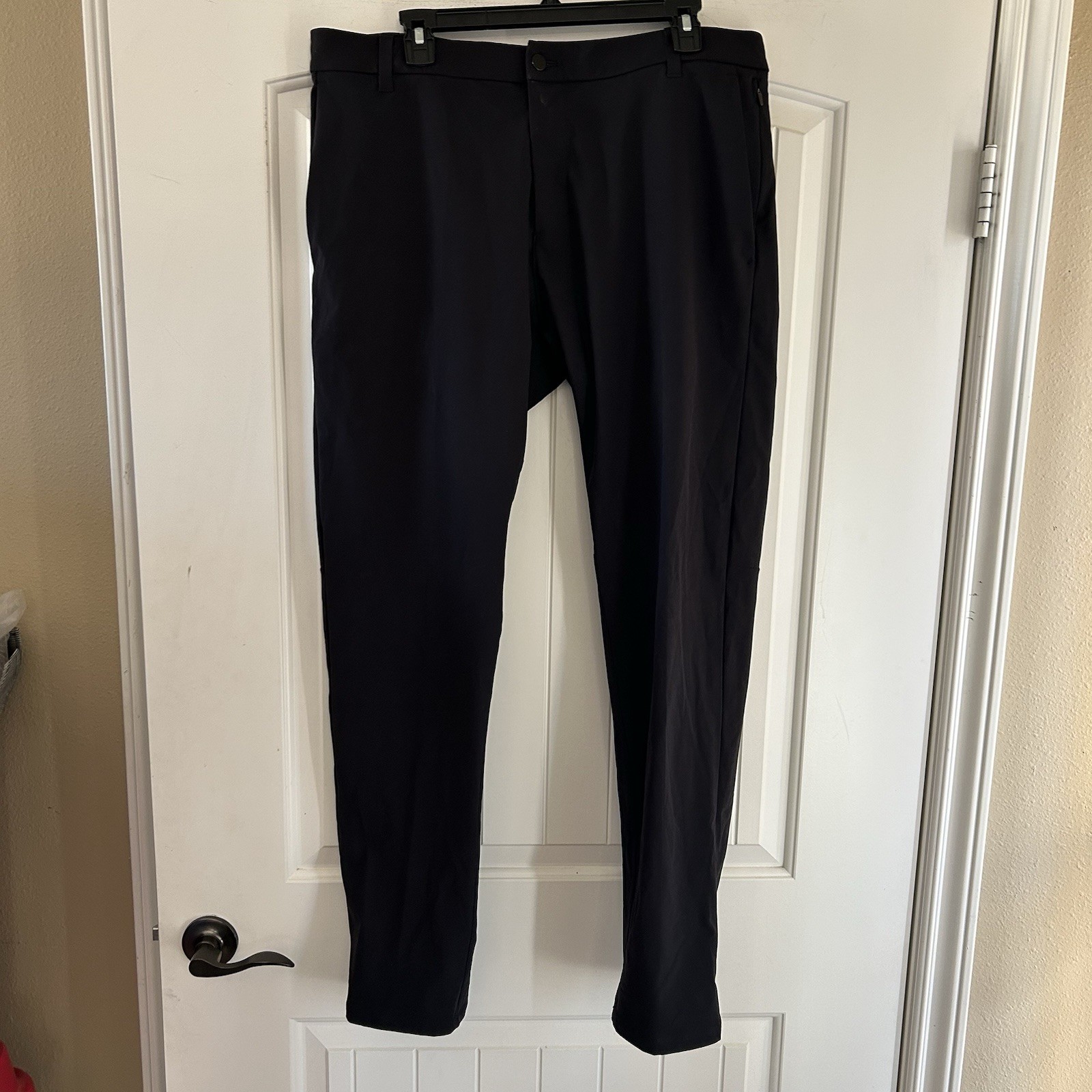 Lululemon Pant Slim Straight Fit Pants Mens 36 Chino Casual