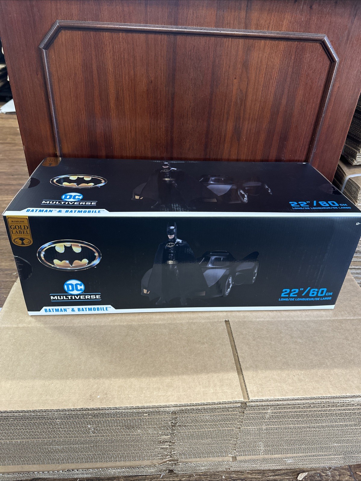 McFarlane DC Multiverse Batman 1989 Batman And Batmobile Gold Label Amazon Excl. McFarlane DC Multiverse Batman 1989 Batman And Batmobile Gold Label Amazon Excl.