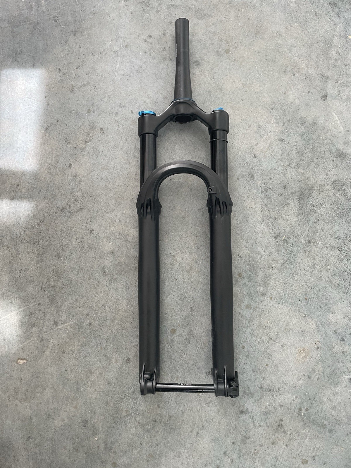 2022 FOX 34 FLOAT Performance 29 130mm GRIP MTB Fork 15x110 Boost
