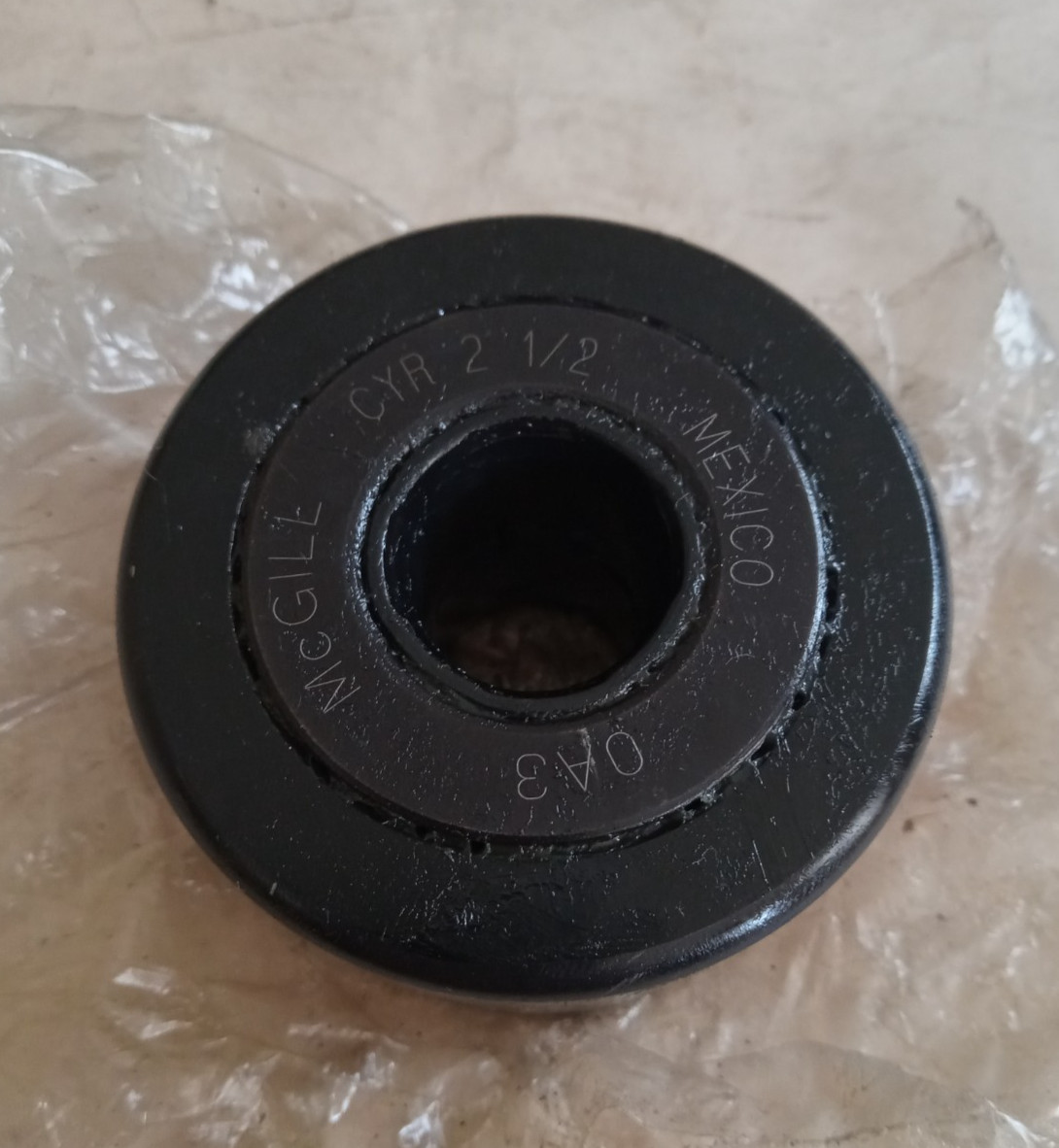 McGill CYR 2 1/2 Cam Yoke Roller Bearing McGill CYR 2 1/2 Cam Yoke Roller Bearing