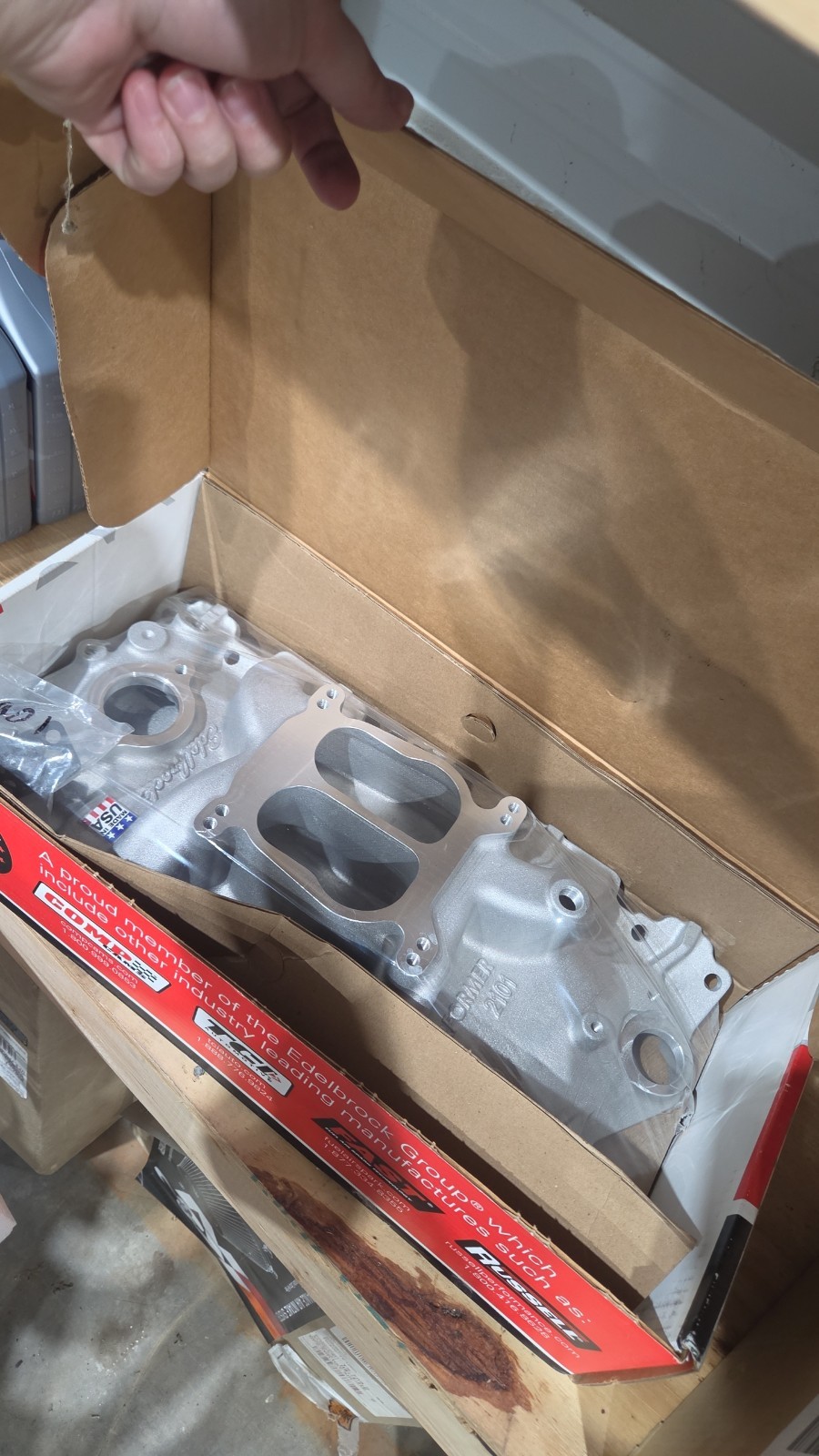 Engine Intake Manifold-Base Edelbrock 2101 Engine Intake Manifold-Base Edelbrock 2101