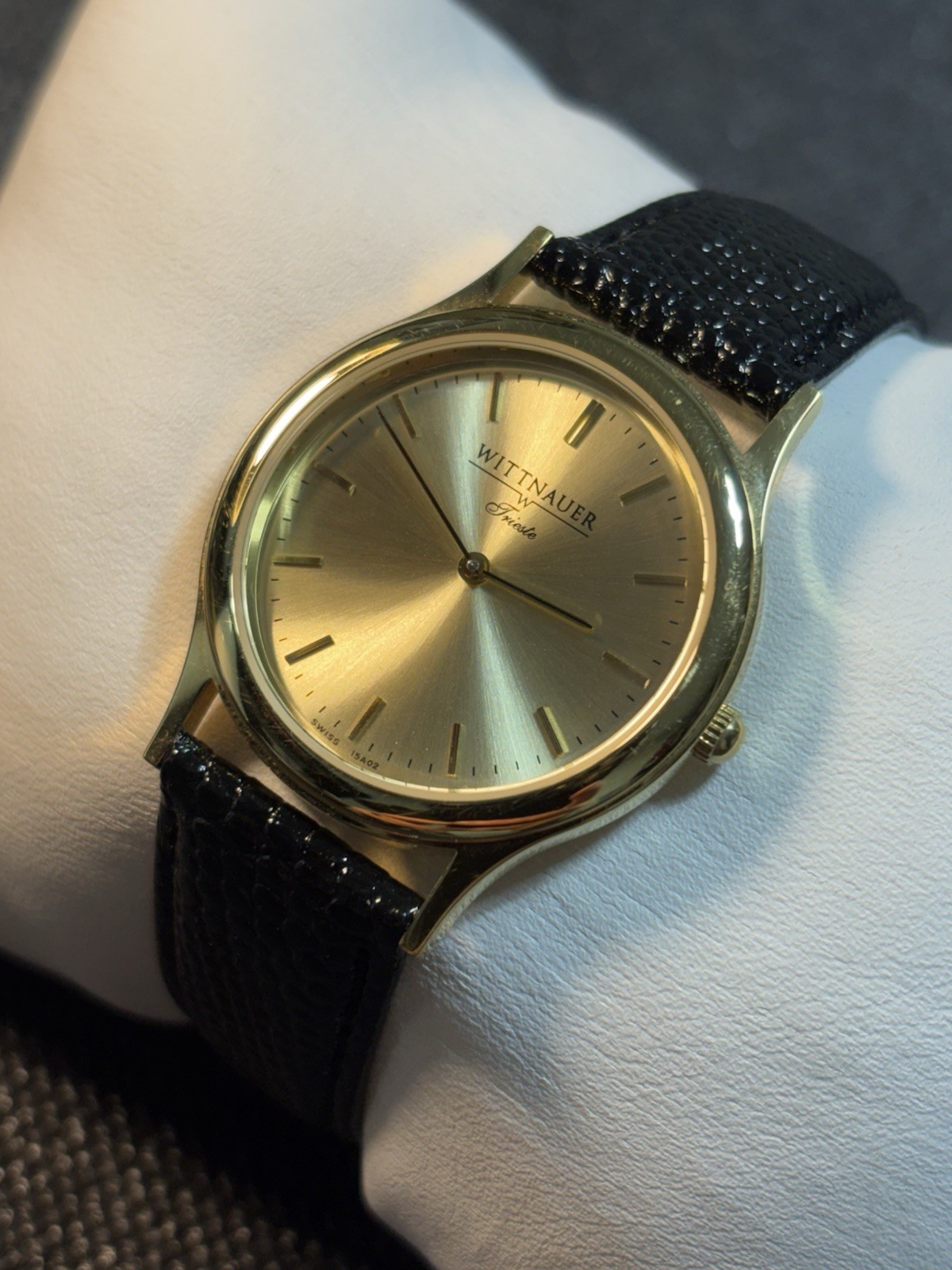 Vintage Swiss Wittnauer Trieste Women Gold Tone Dress Quartz Watch 32mm Runs