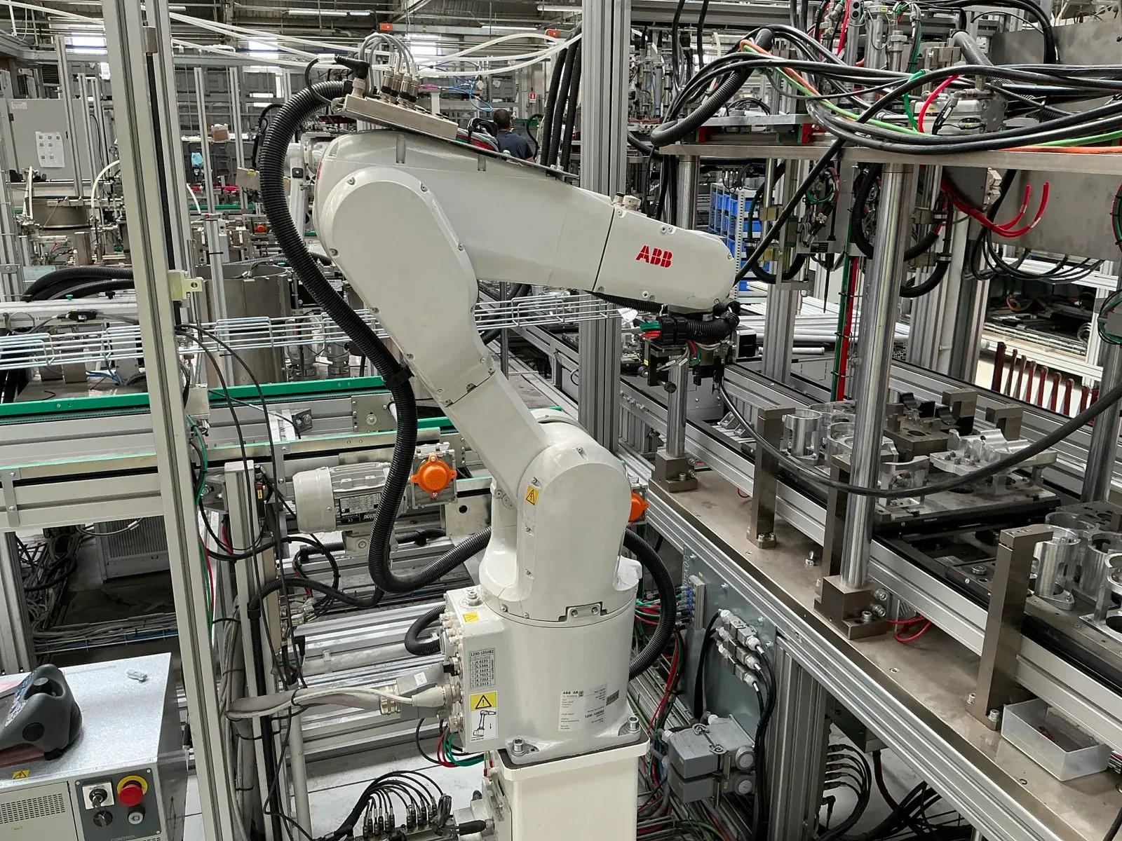 ABB Anthropomorphic 6-Axis Robot Type IRB, Model 1200-5-0.9 (2020)
