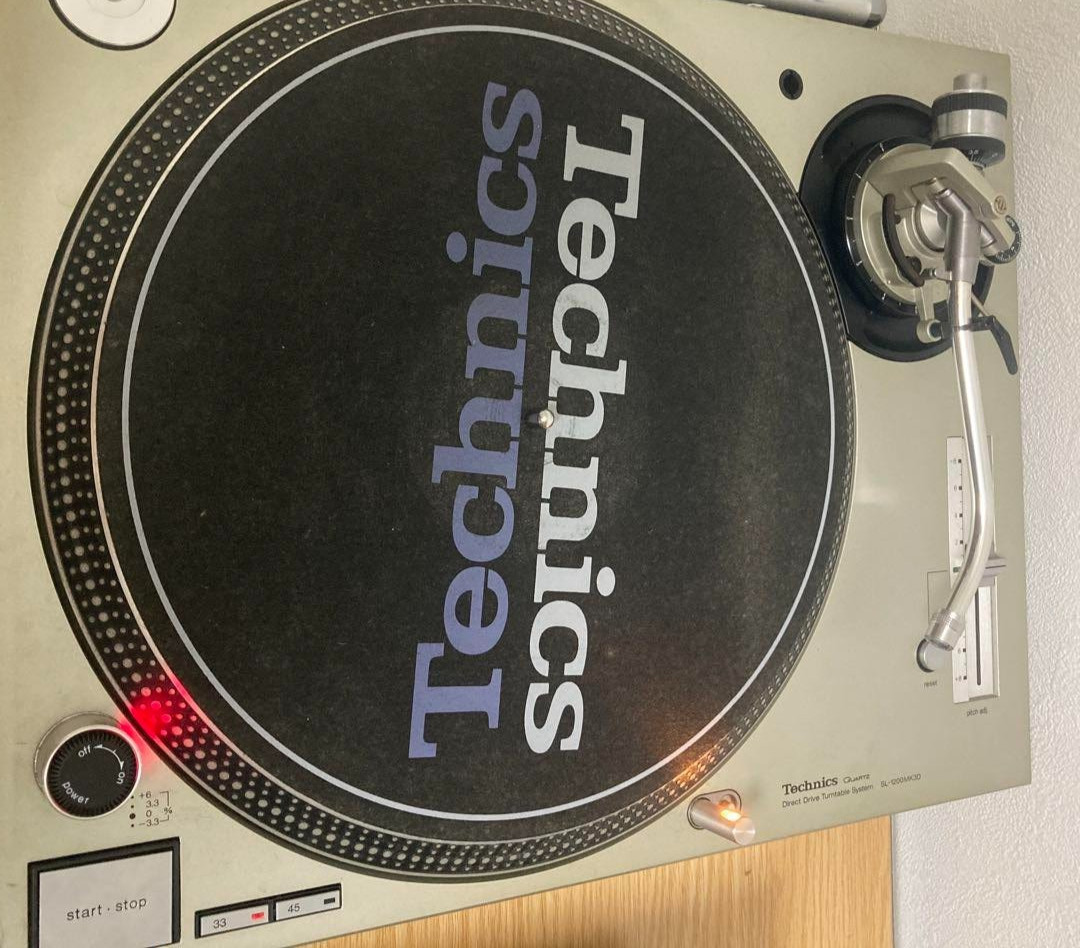 SL-1200MK3D  Technics Turntable Dj Silver Direct Player W/cartridge