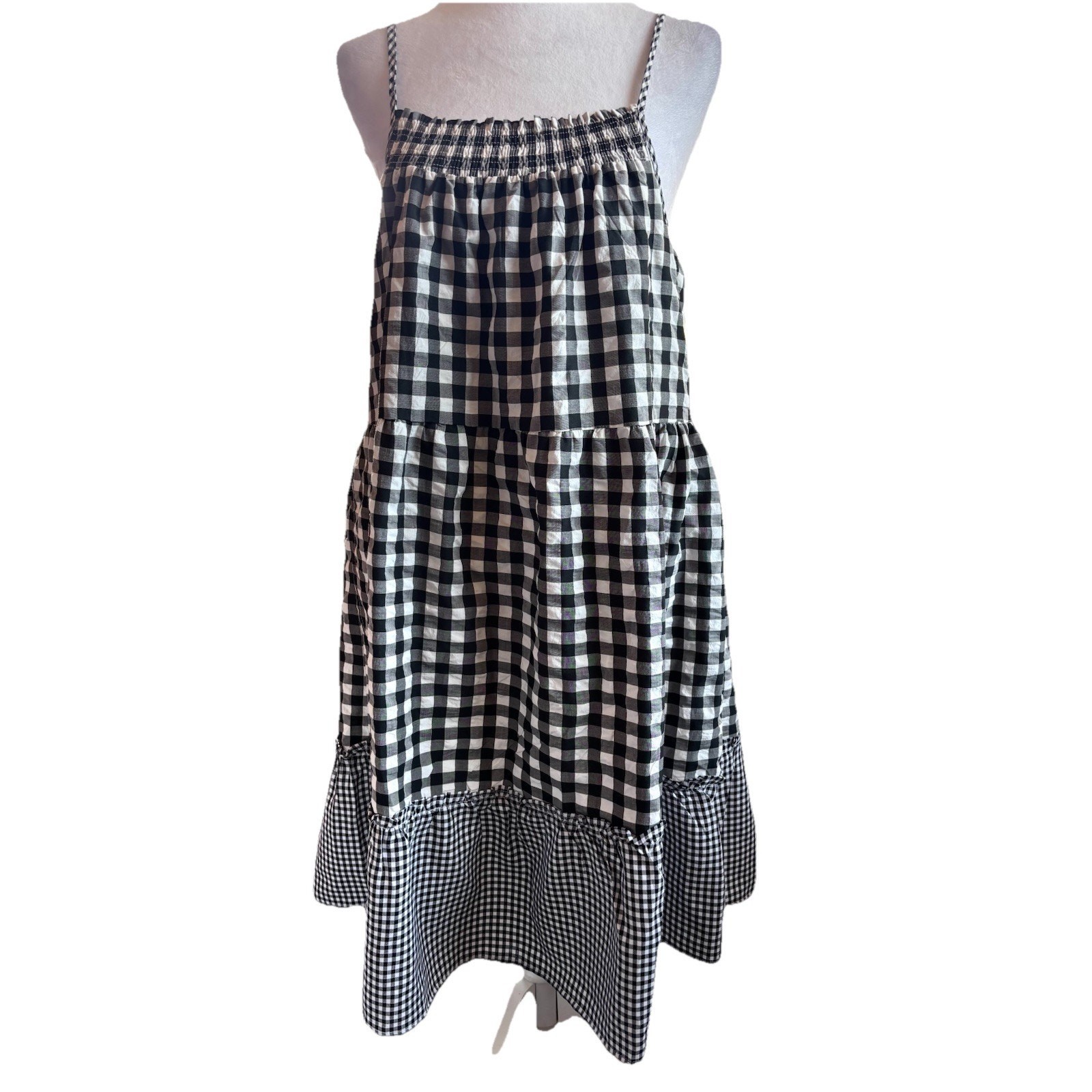 Easel Dress NWT Black White Gingham Spaghetti Strap Tiered Smocked Bodice Summer Easel Dress NWT Black White Gingham Spaghetti Strap Tiered Smocked Bodice Summer