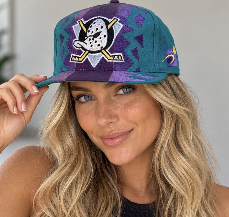 Anaheim Mighty Ducks SnapBack Cap Vintage 90s Sports Specialties Shatter RARE