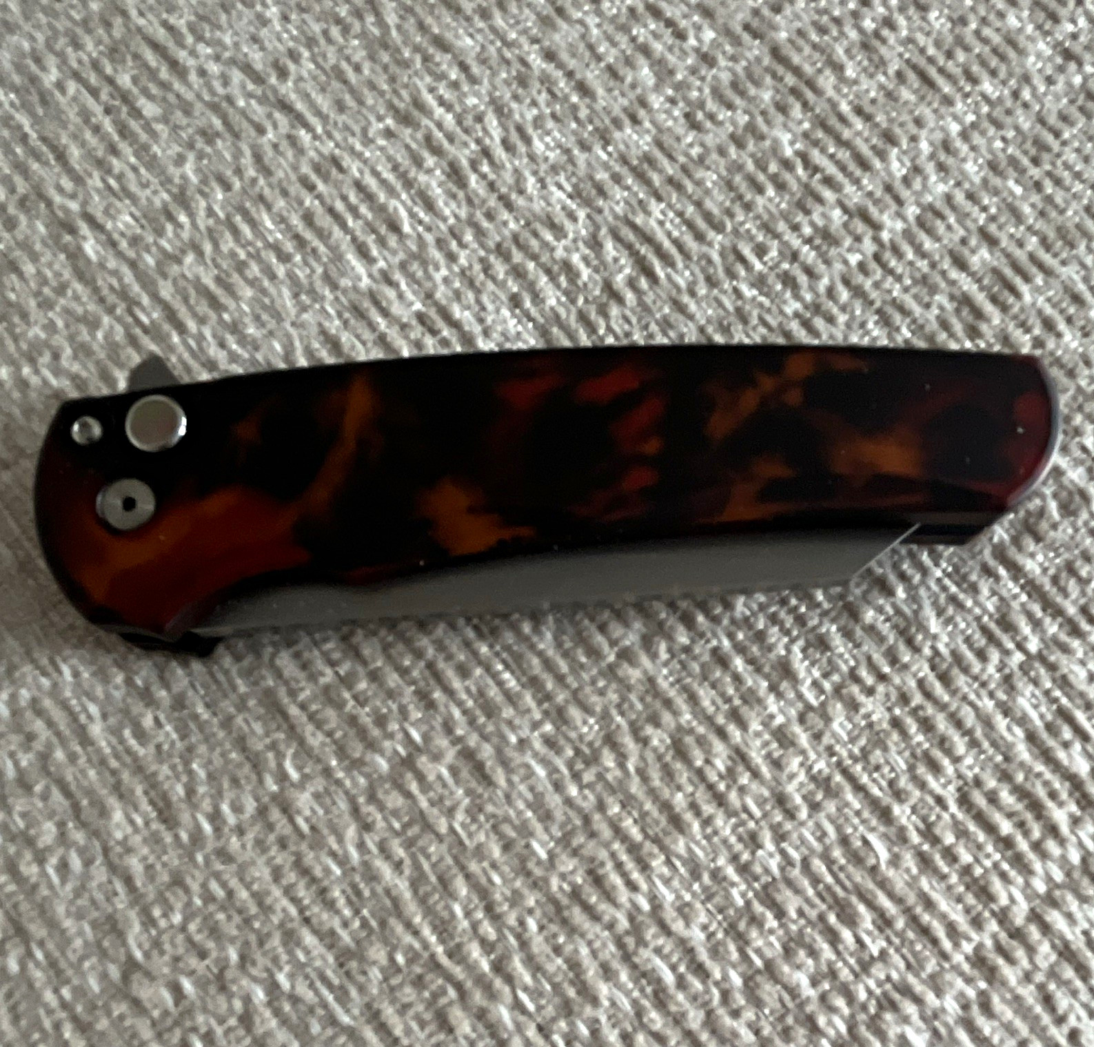 Pro-Tech Malibu, Del Fuego, Magnacut, Button Lock Folder, Aluminum Handle Pro-Tech Malibu, Del Fuego, Magnacut, Button Lock Folder, Aluminum Handle