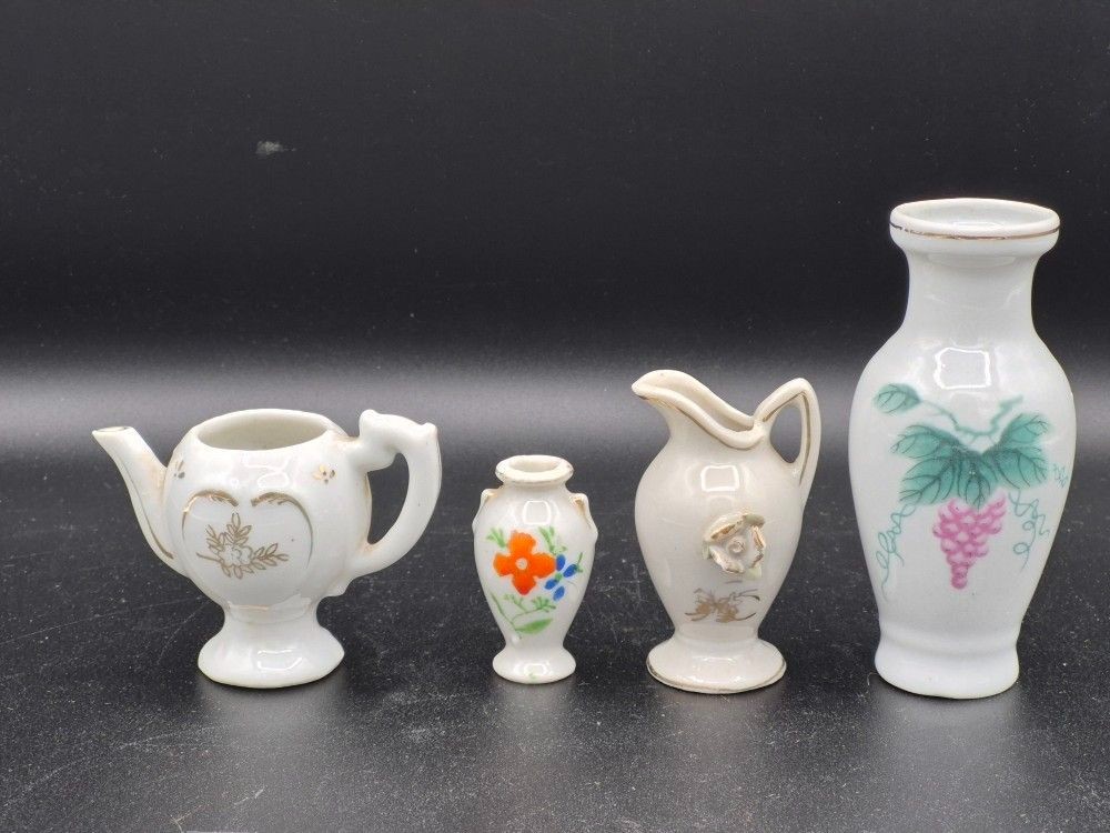 Lot Of 4 Vintage Miniature Porcelain Vases And Pitchers Lot Of 4 Vintage Miniature Porcelain Vases And Pitchers