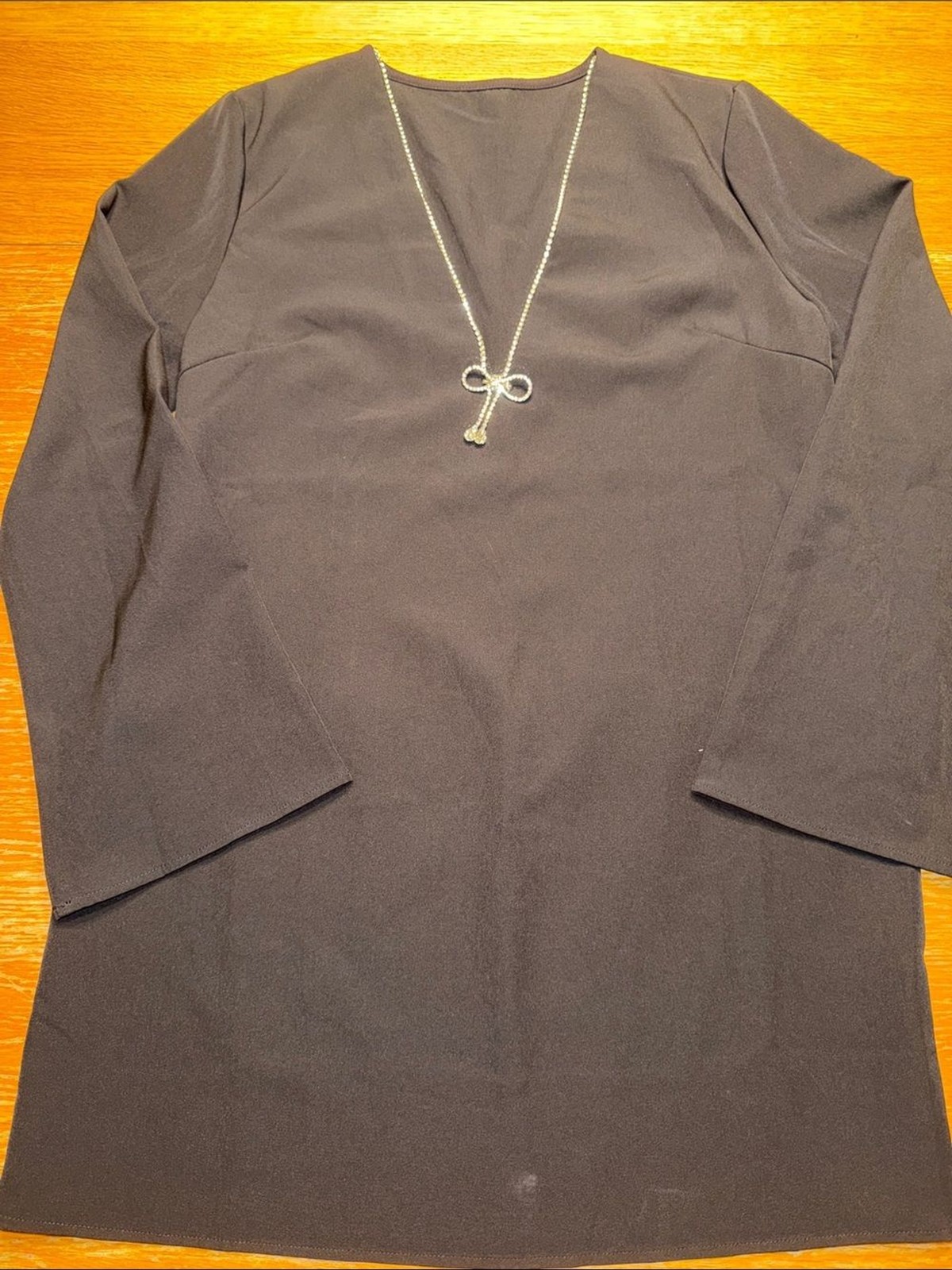 SHEIN Black Long-Sleeve Mini Shift Dress SHEIN Black Long-Sleeve Mini Shift Dress